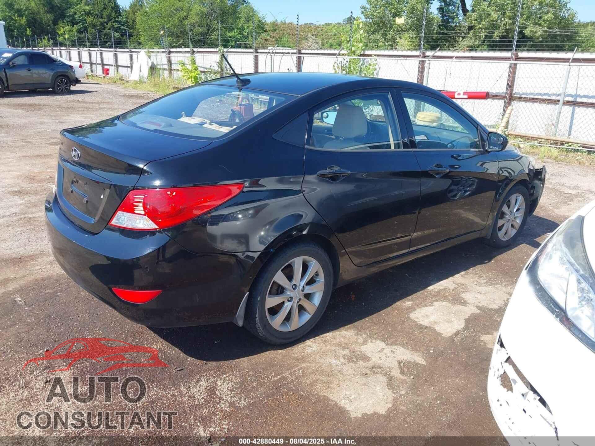 HYUNDAI ACCENT 2013 - KMHCU4AE0DU289426