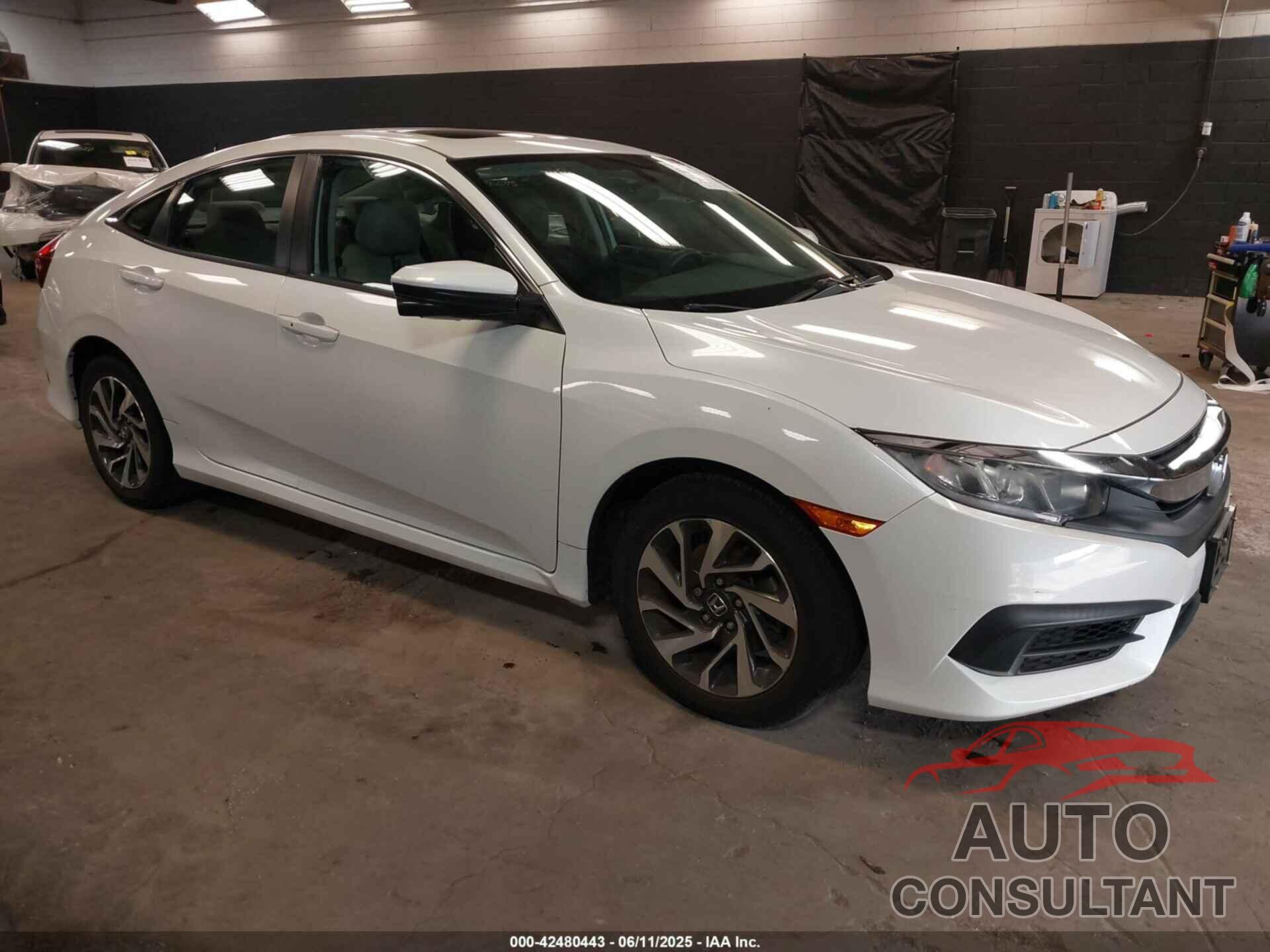 HONDA CIVIC 2016 - 19XFC2F76GE244156