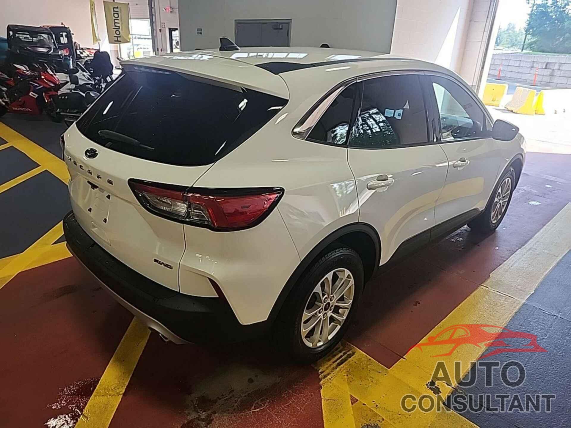 FORD ESCAPE 2022 - 1FMCU9G65NUA63784