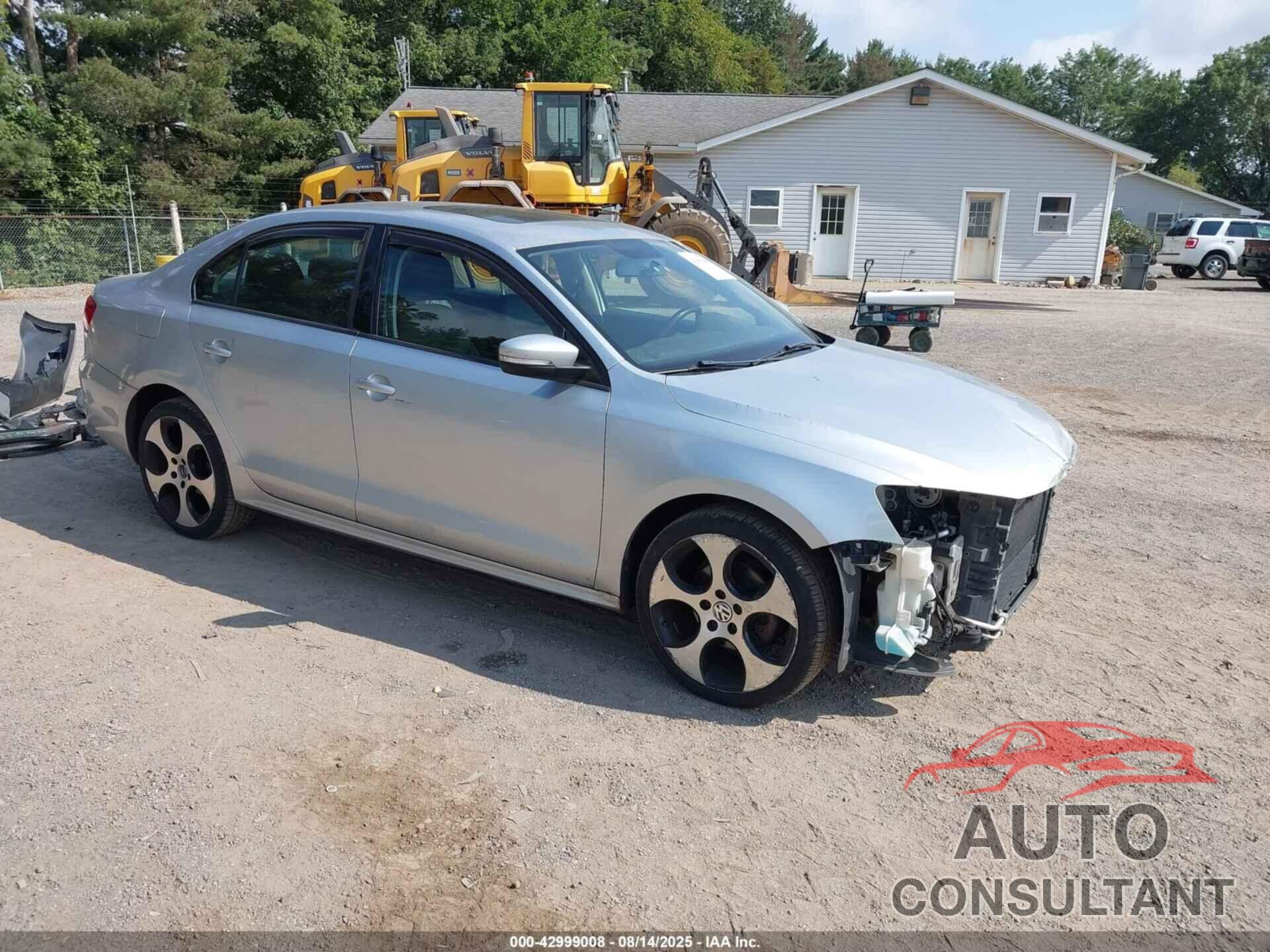 VOLKSWAGEN JETTA 2012 - 3VWDX7AJ7CM408264