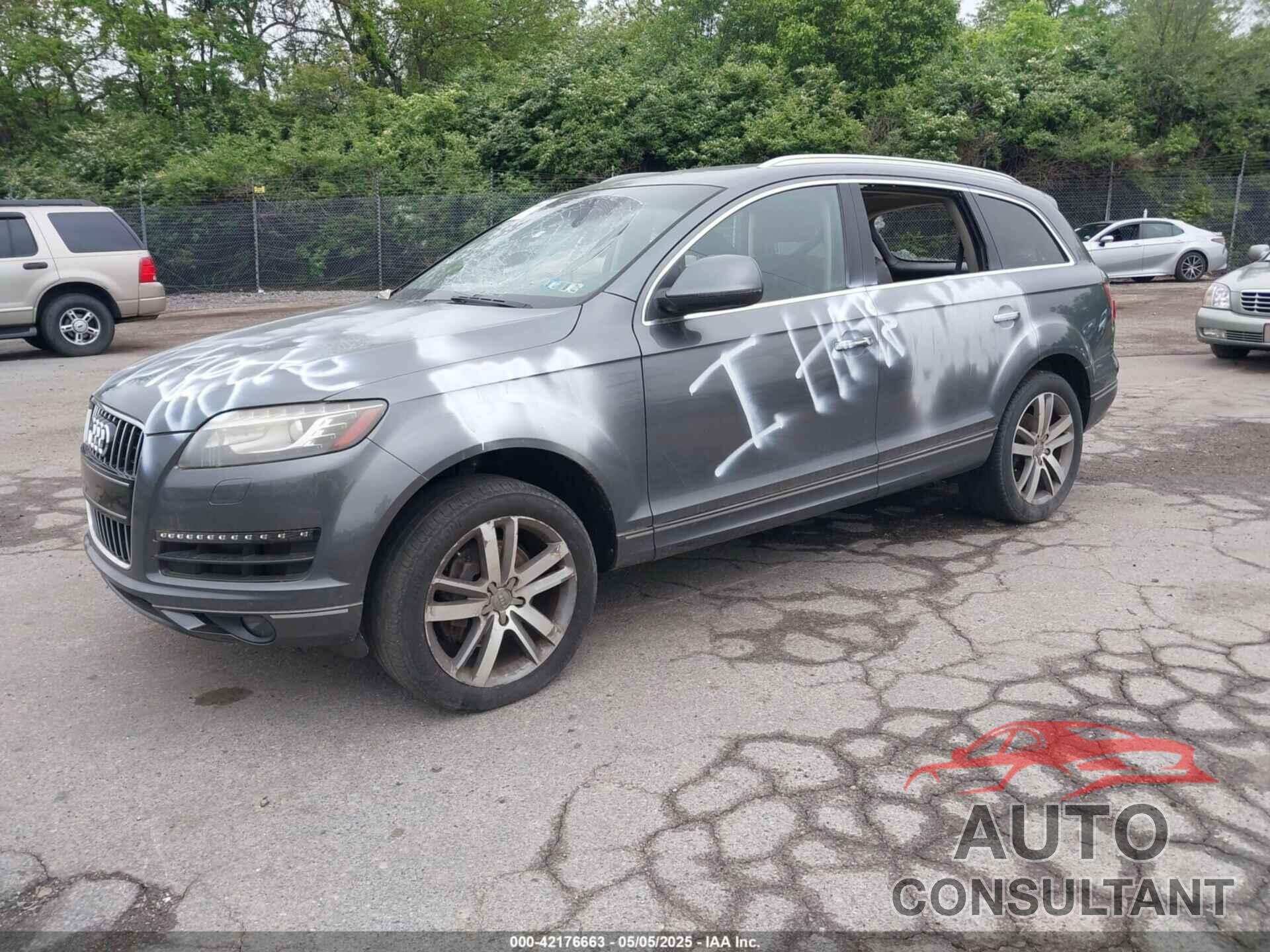 AUDI Q7 2014 - WA1LGAFE8ED014210
