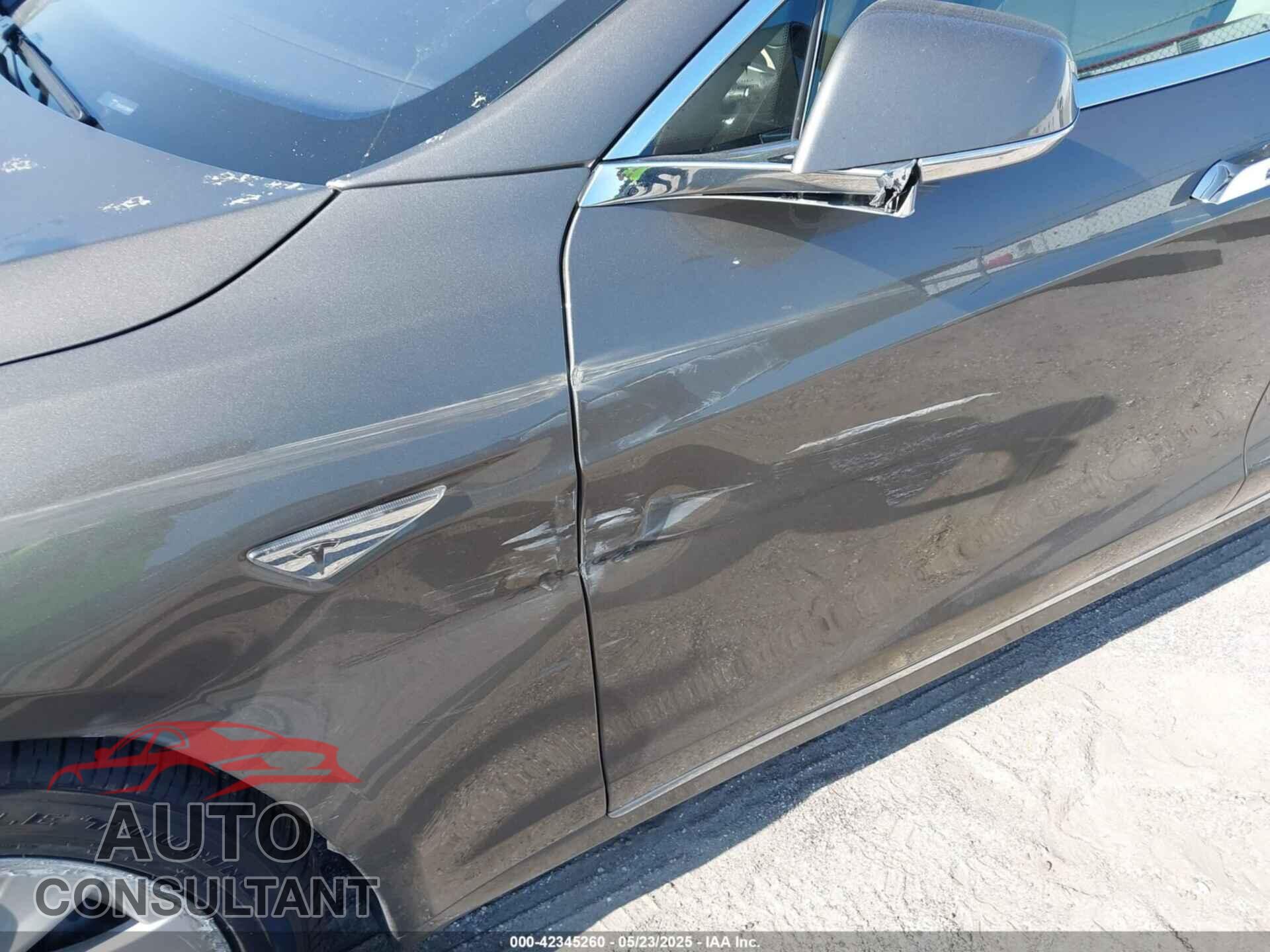 TESLA MODEL S 2016 - 5YJSA1E26GF159977