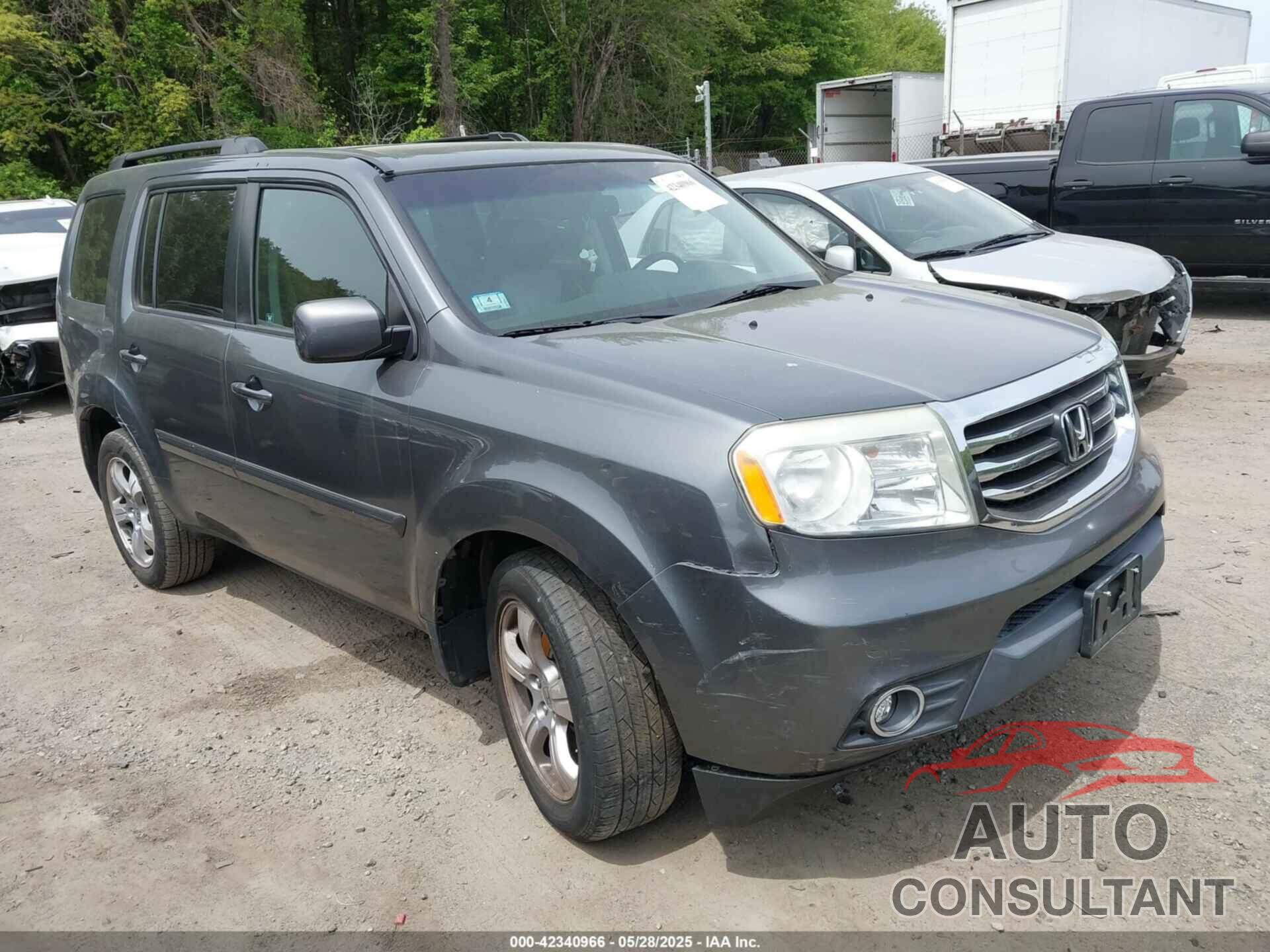 HONDA PILOT 2012 - 5FNYF4H52CB081078