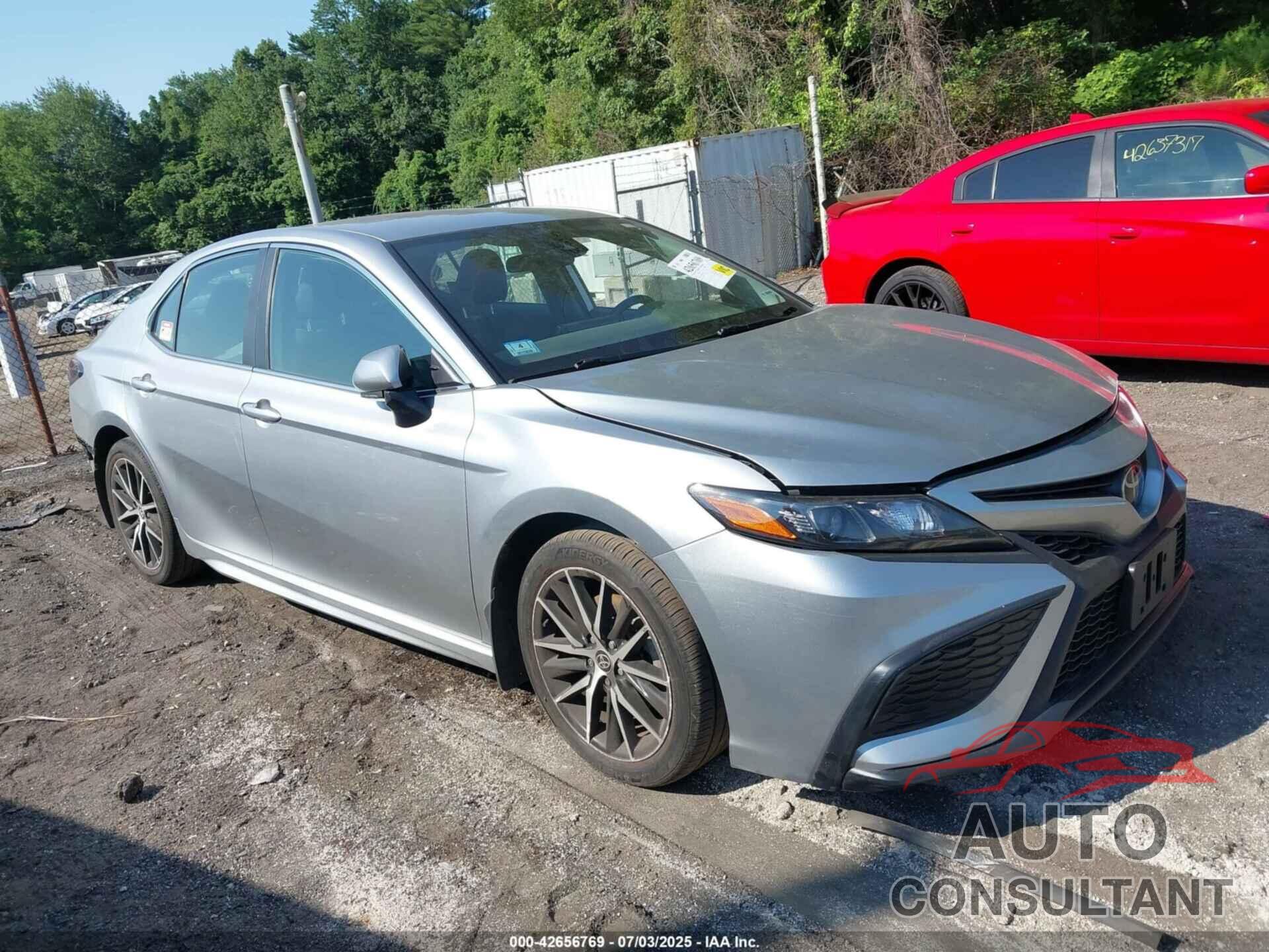 TOYOTA CAMRY 2023 - 4T1G11AK2PU795732