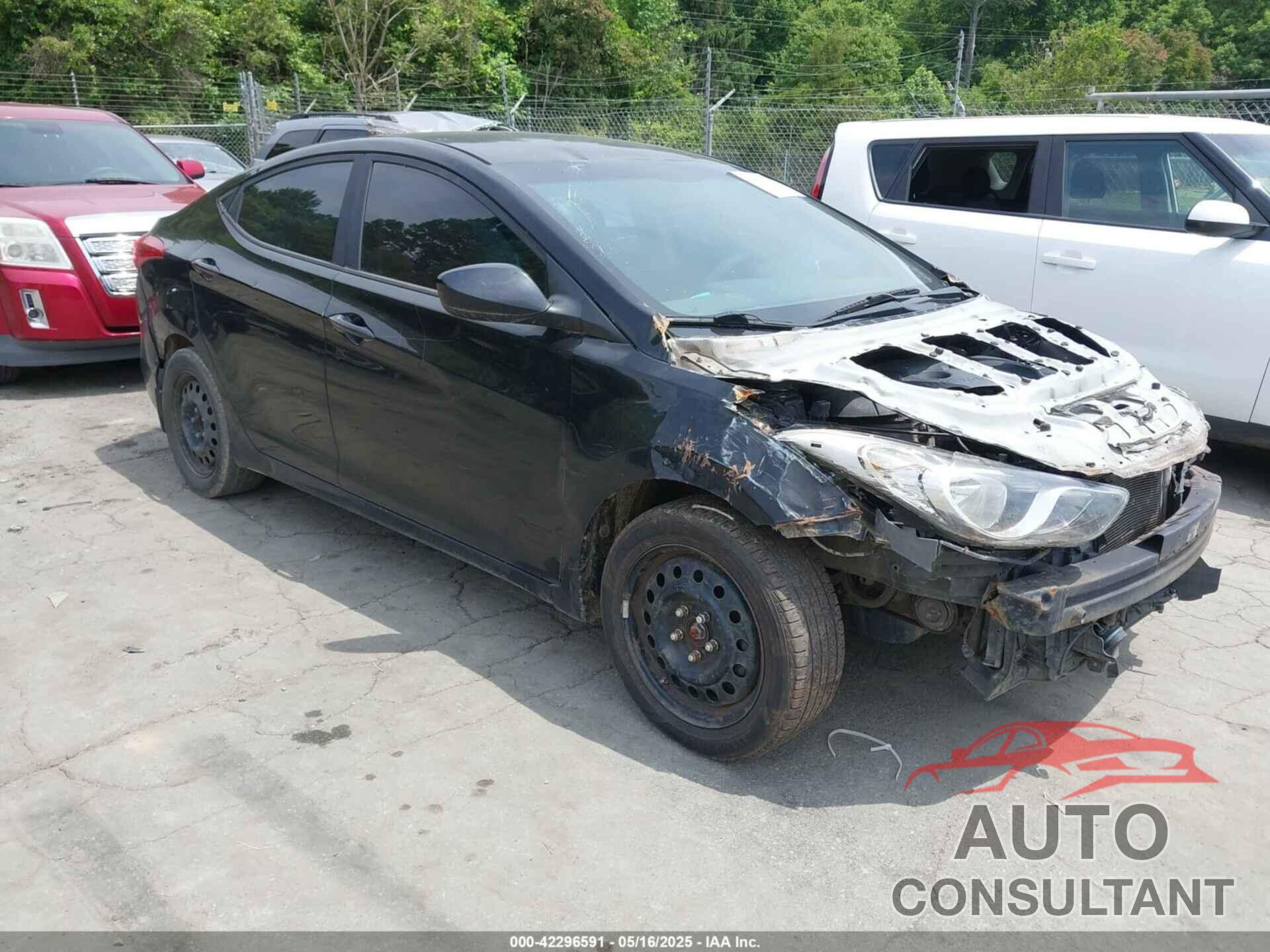HYUNDAI ELANTRA 2013 - KMHDH4AE8DU569216