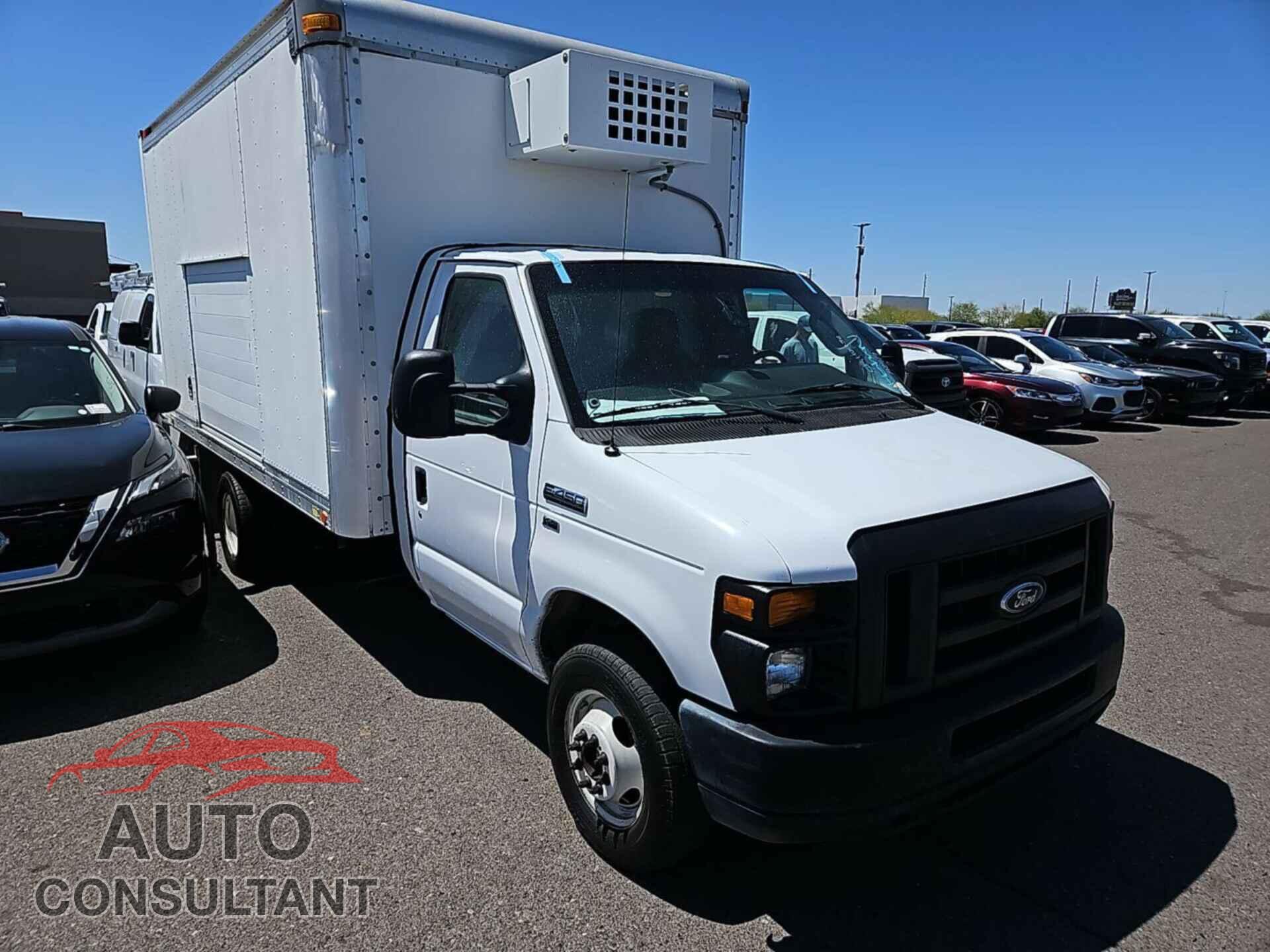 FORD ECONOLINE 2013 - 1FDXE4FL2DDB22006