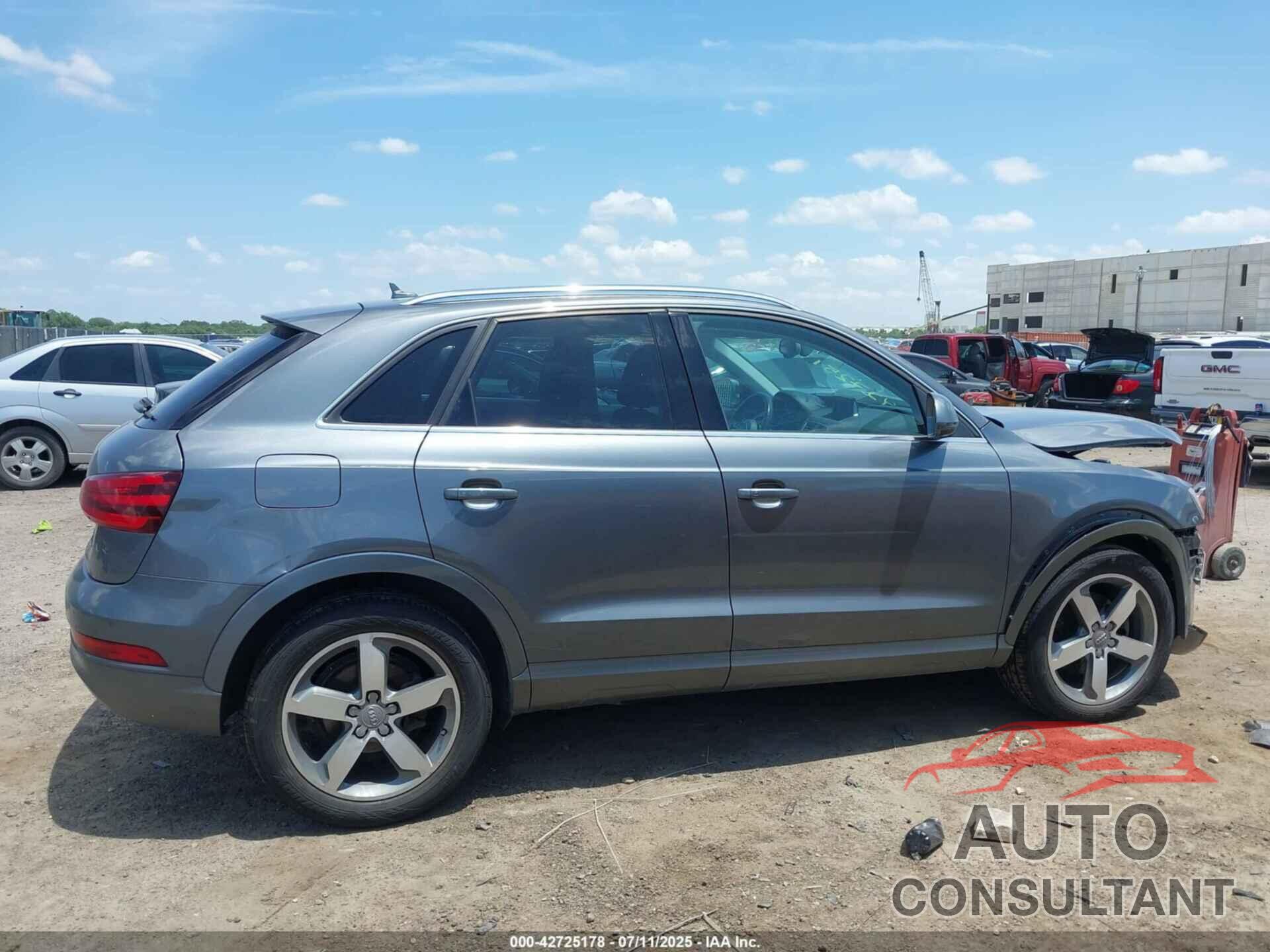 AUDI Q3 2015 - WA1GFCFS9FR011343