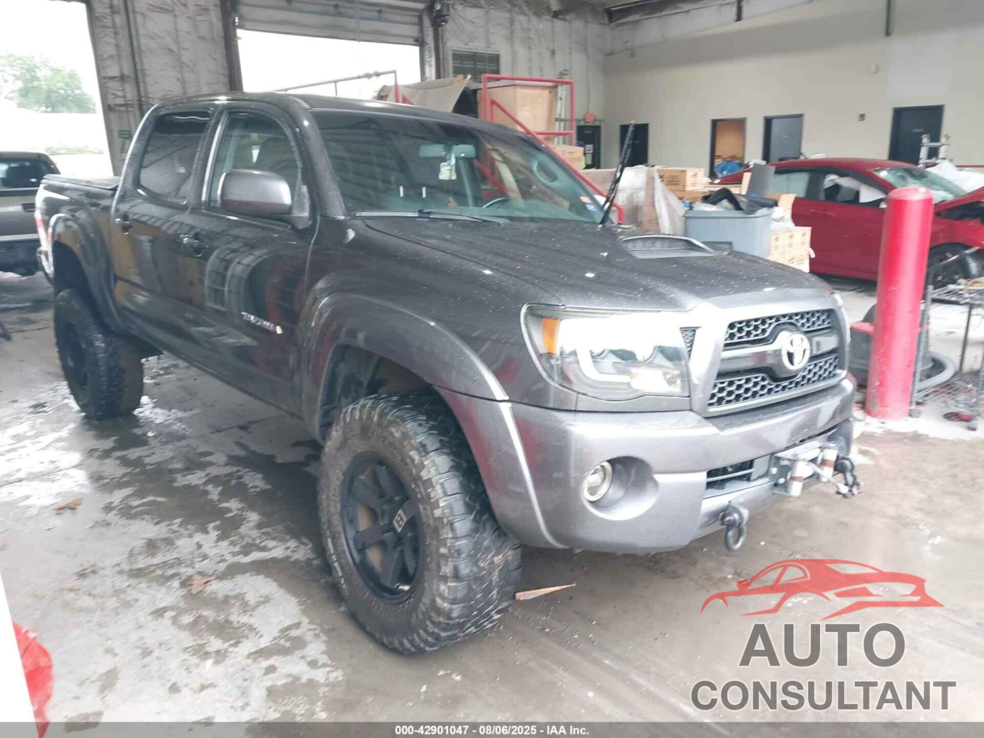 TOYOTA TACOMA 2011 - 3TMLU4EN5BM073944