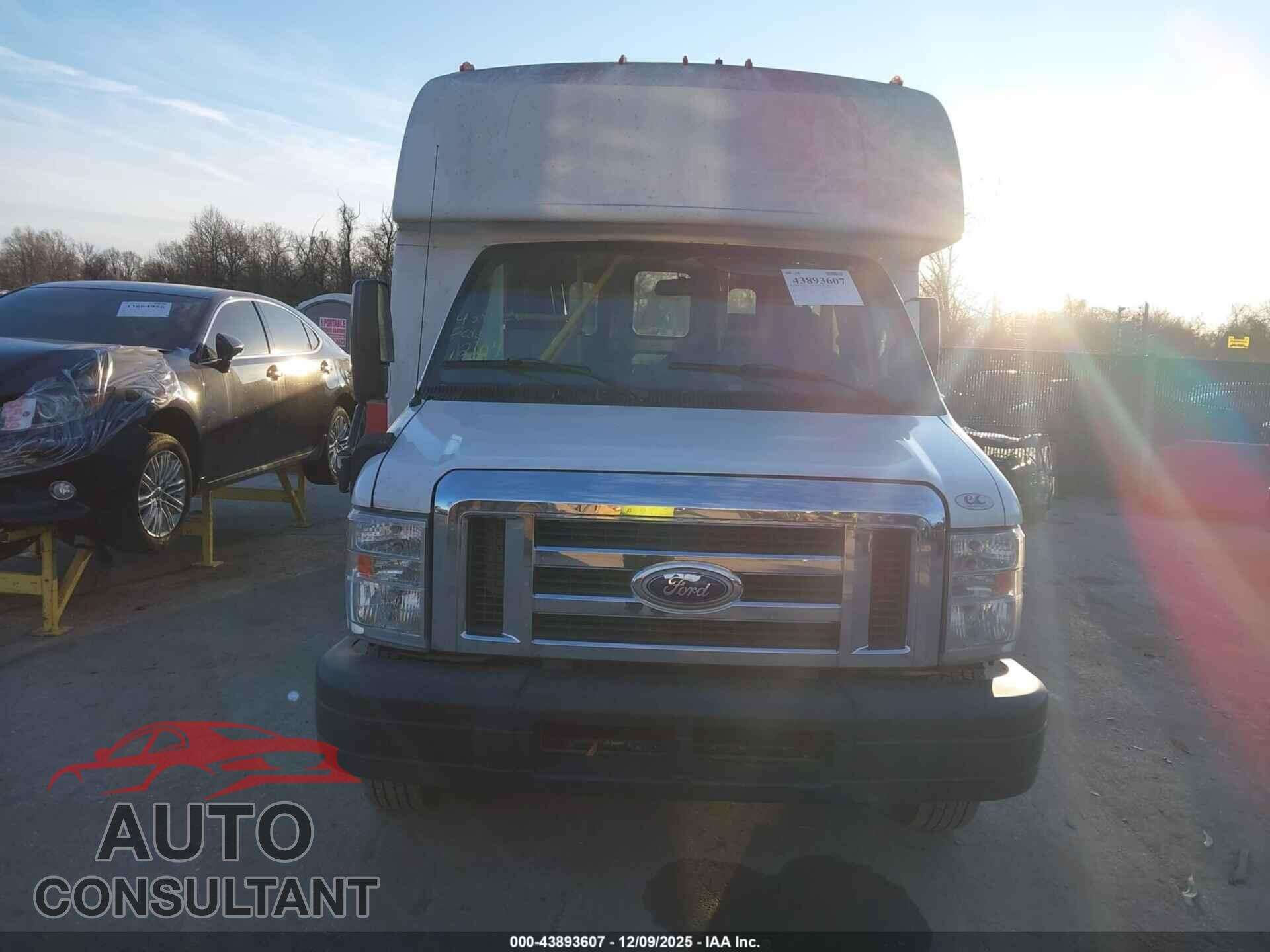 FORD E-350 CUTAWAY 2014 - 1FDEE3FLXEDA75844