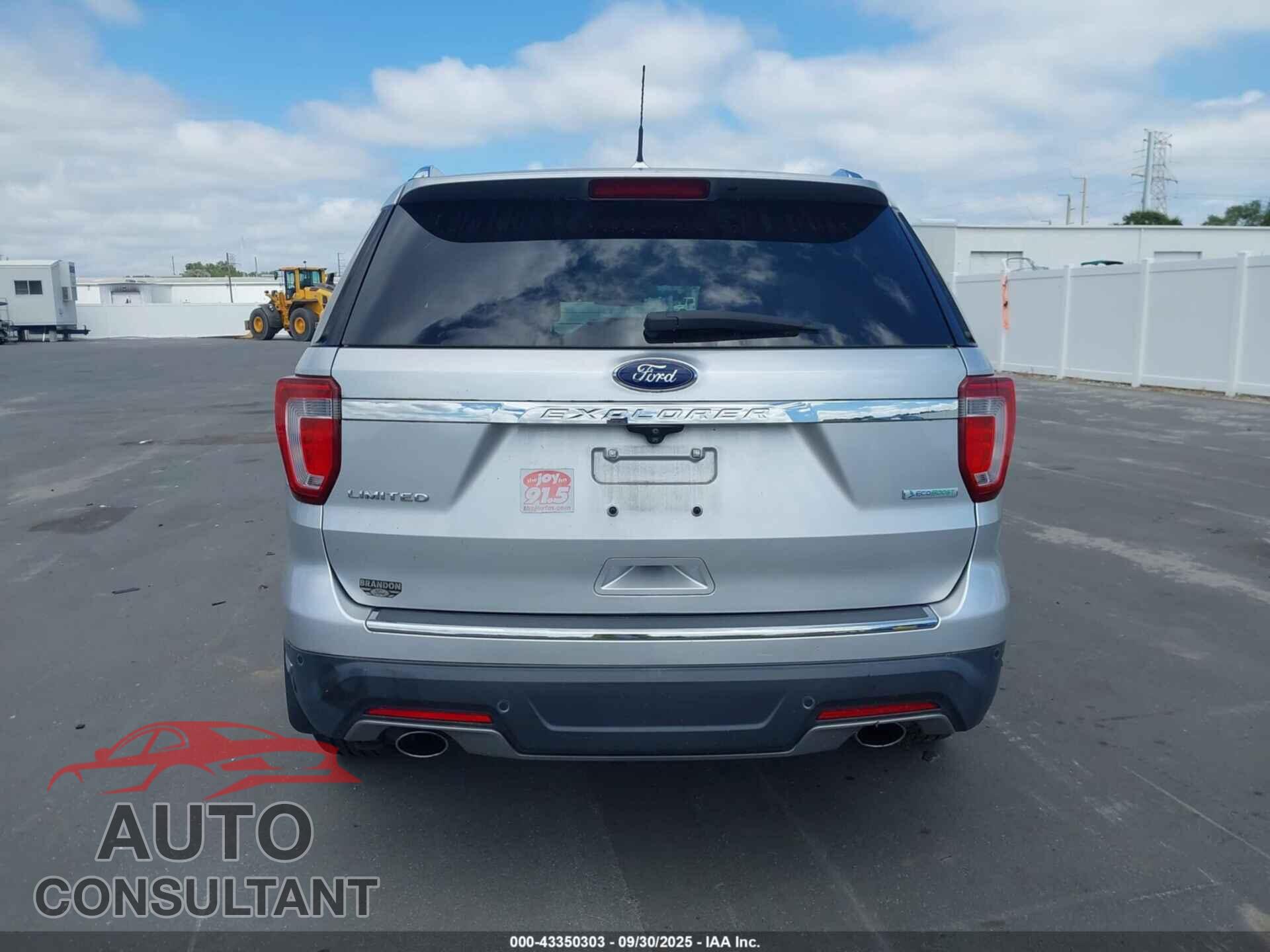 FORD EXPLORER 2018 - 1FM5K7FH3JGB63266