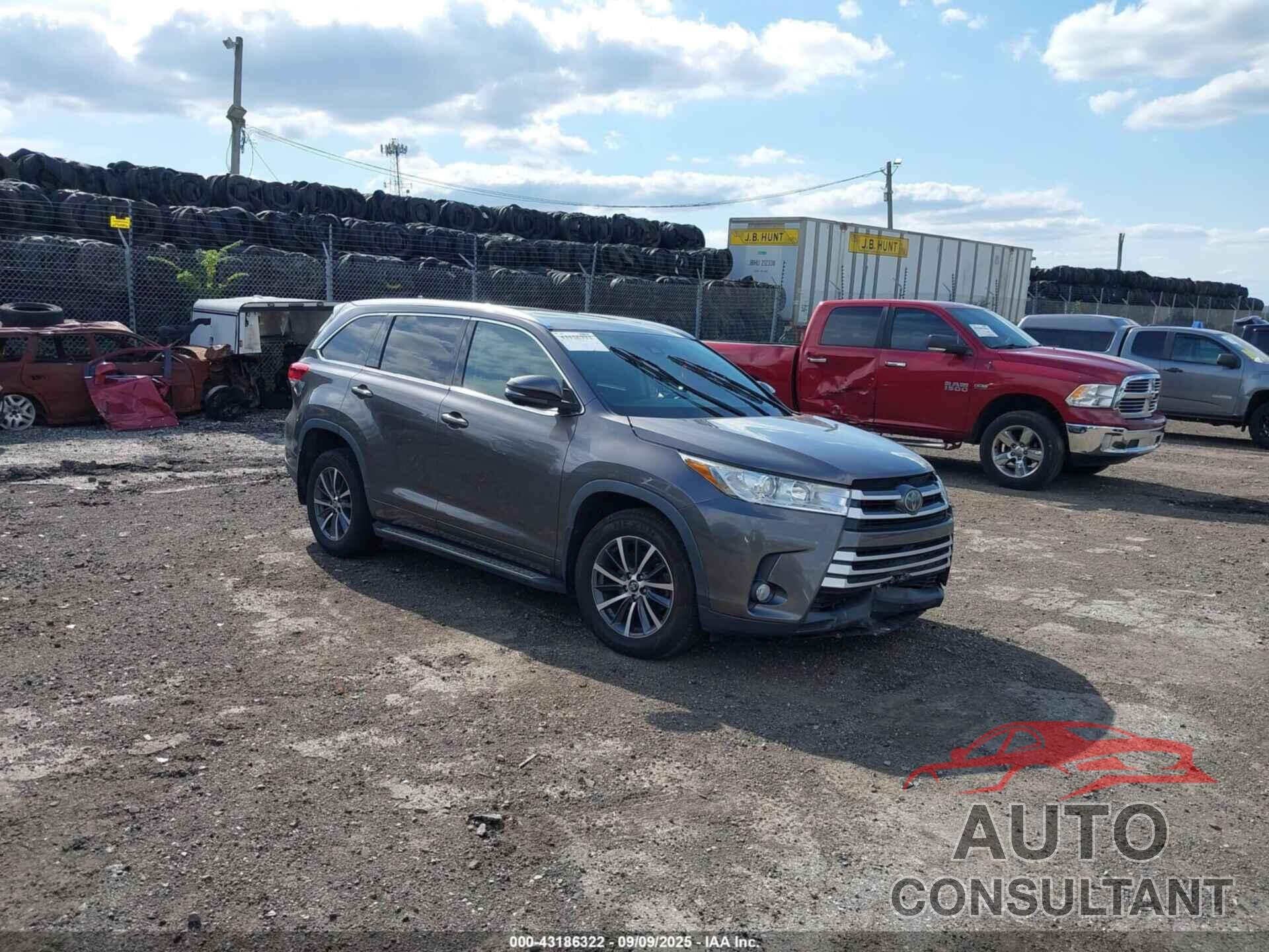 TOYOTA HIGHLANDER 2017 - 5TDJZRFH9HS407089