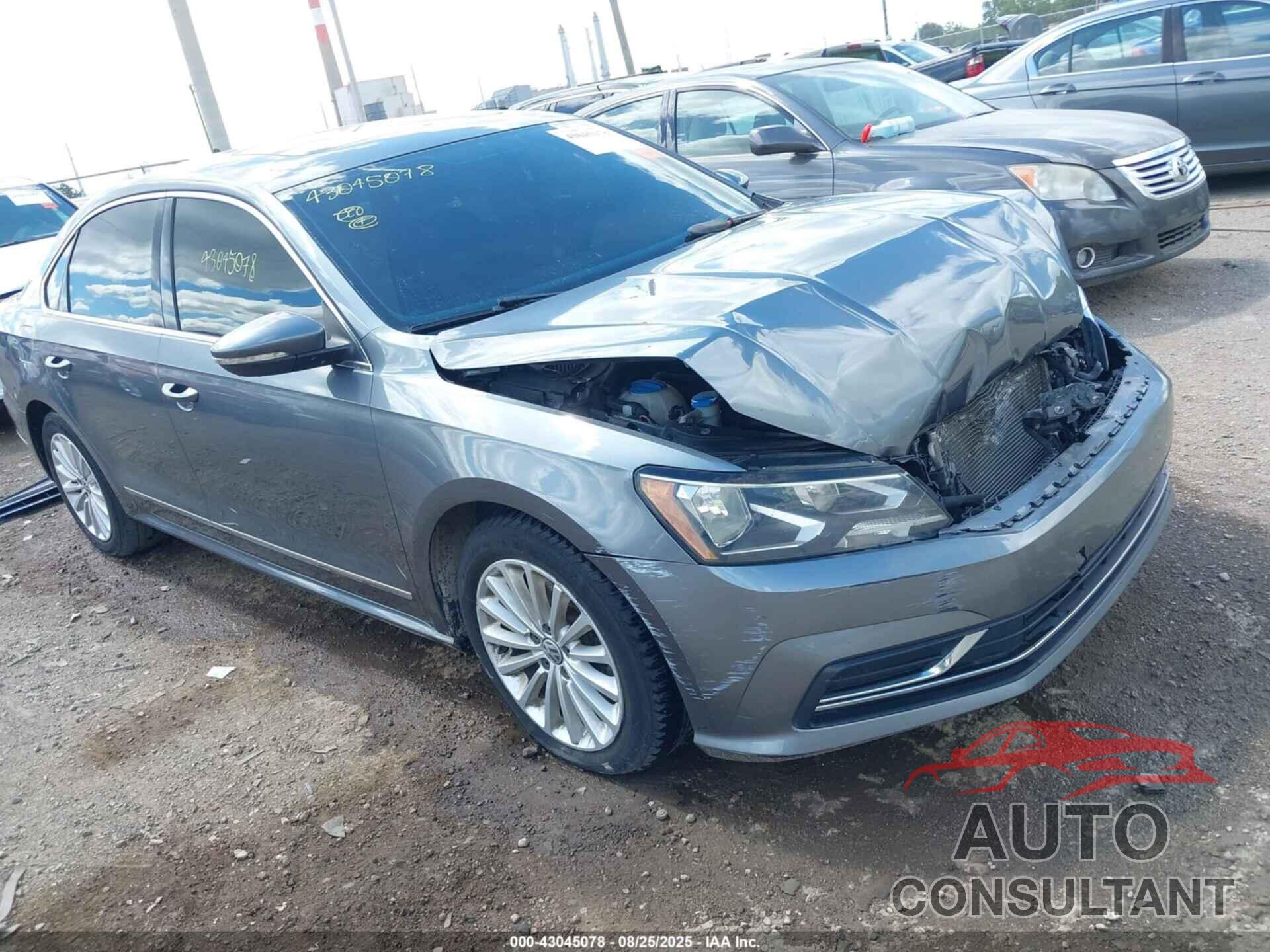 VOLKSWAGEN PASSAT 2017 - 1VWBT7A35HC000410