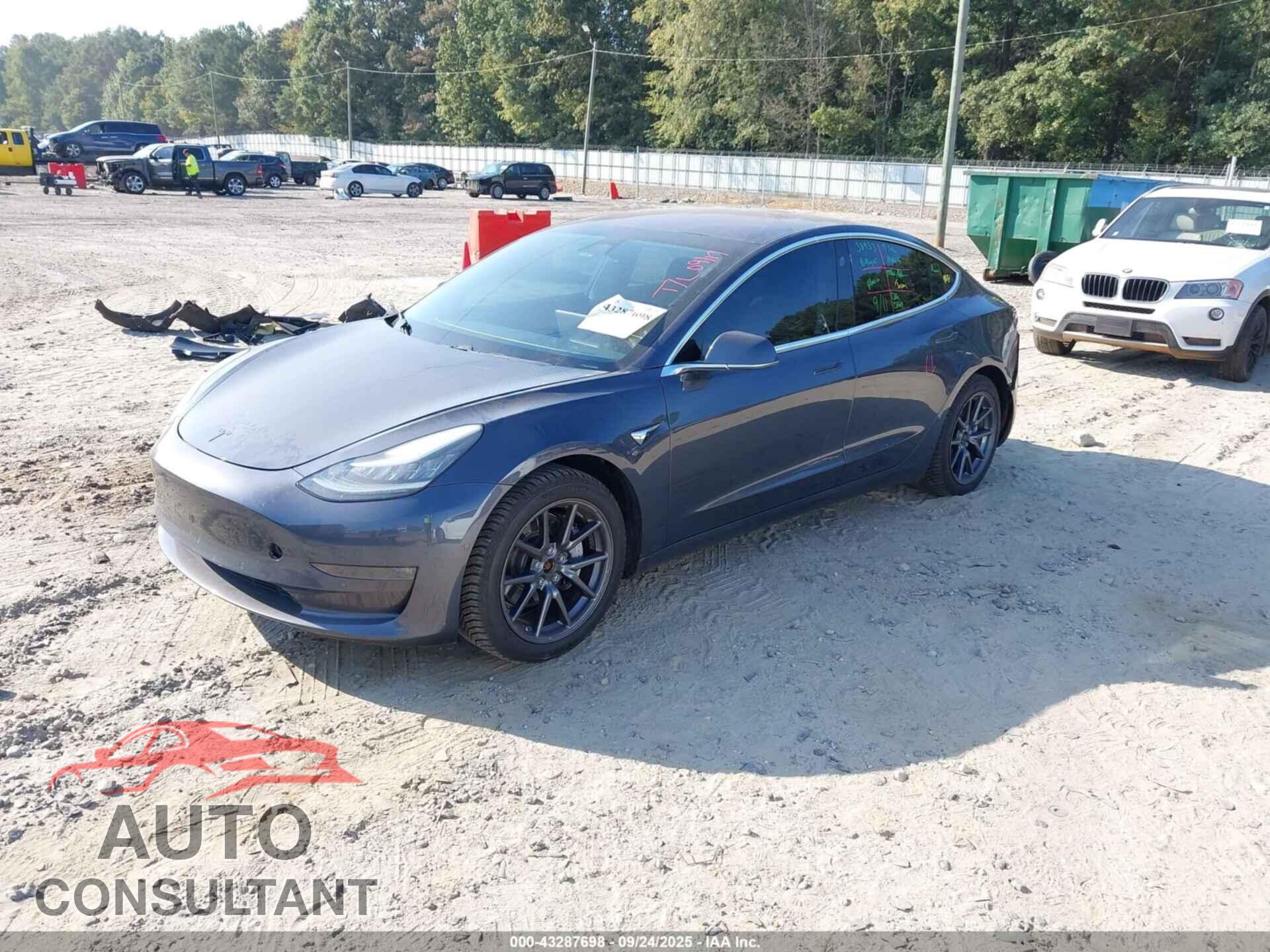 TESLA MODEL 3 2018 - 5YJ3E1EB3JF114494