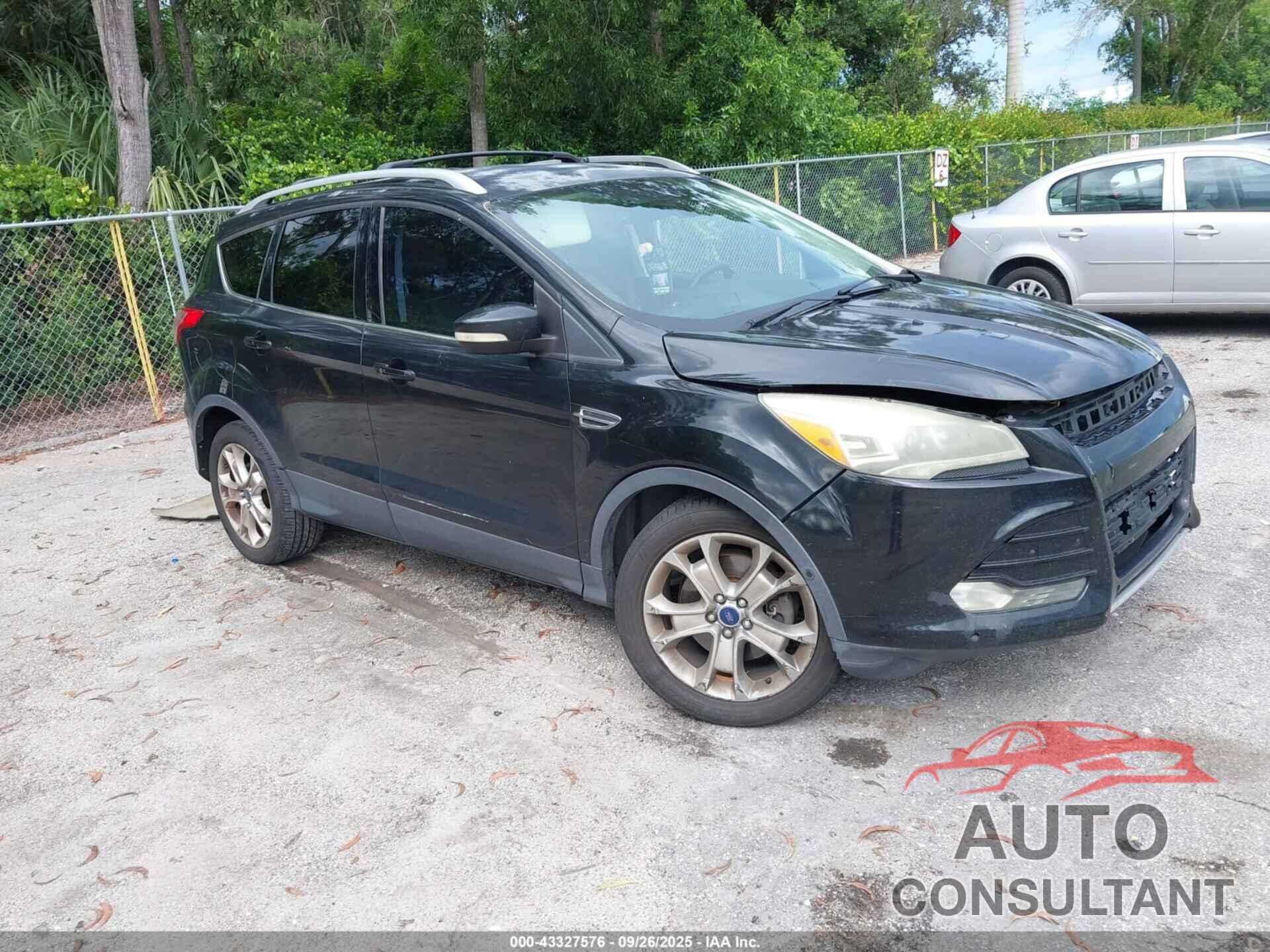 FORD ESCAPE 2014 - 1FMCU0J96EUE21201
