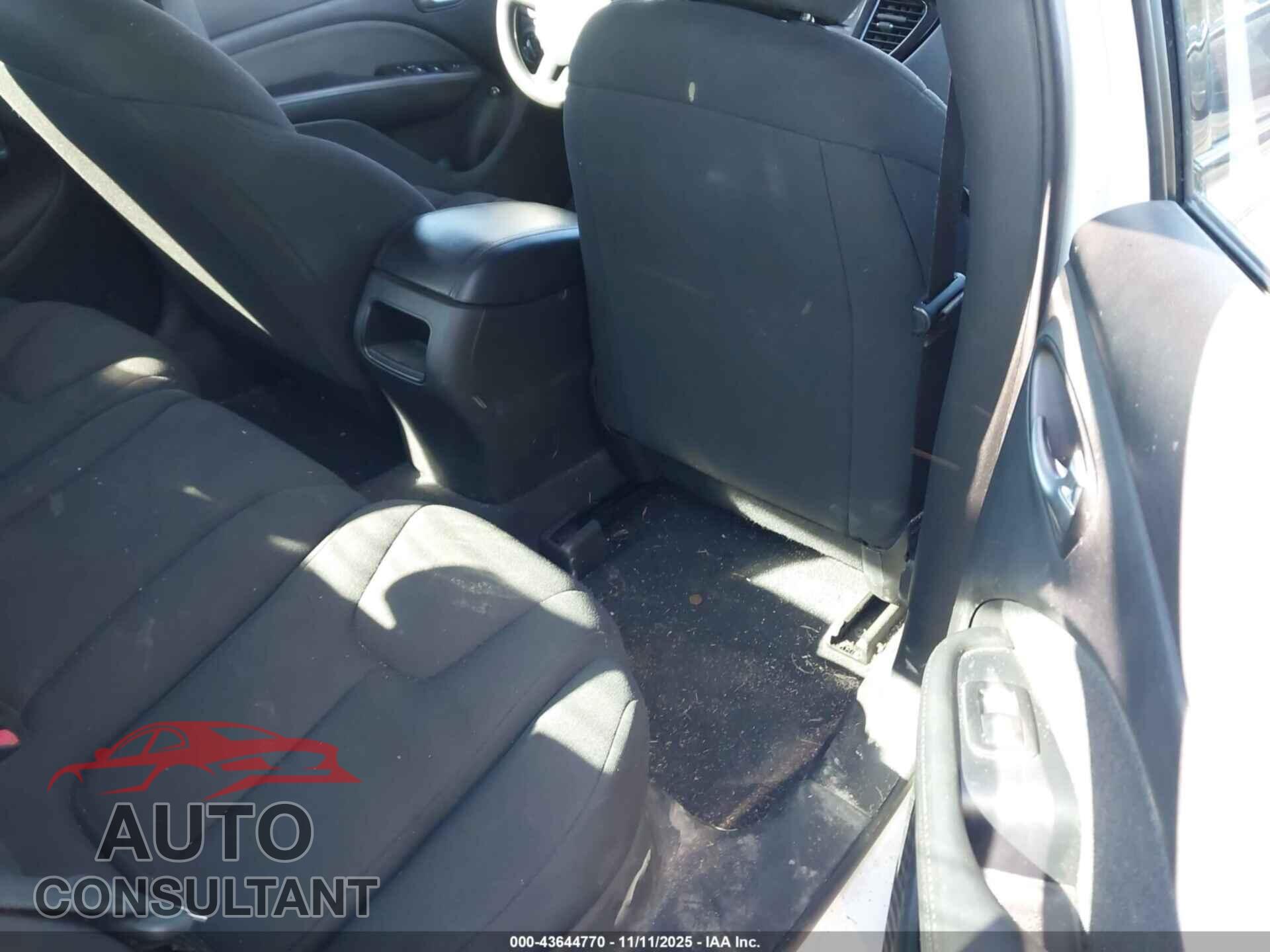 DODGE DART 2013 - 1C3CDFAAXDD335135