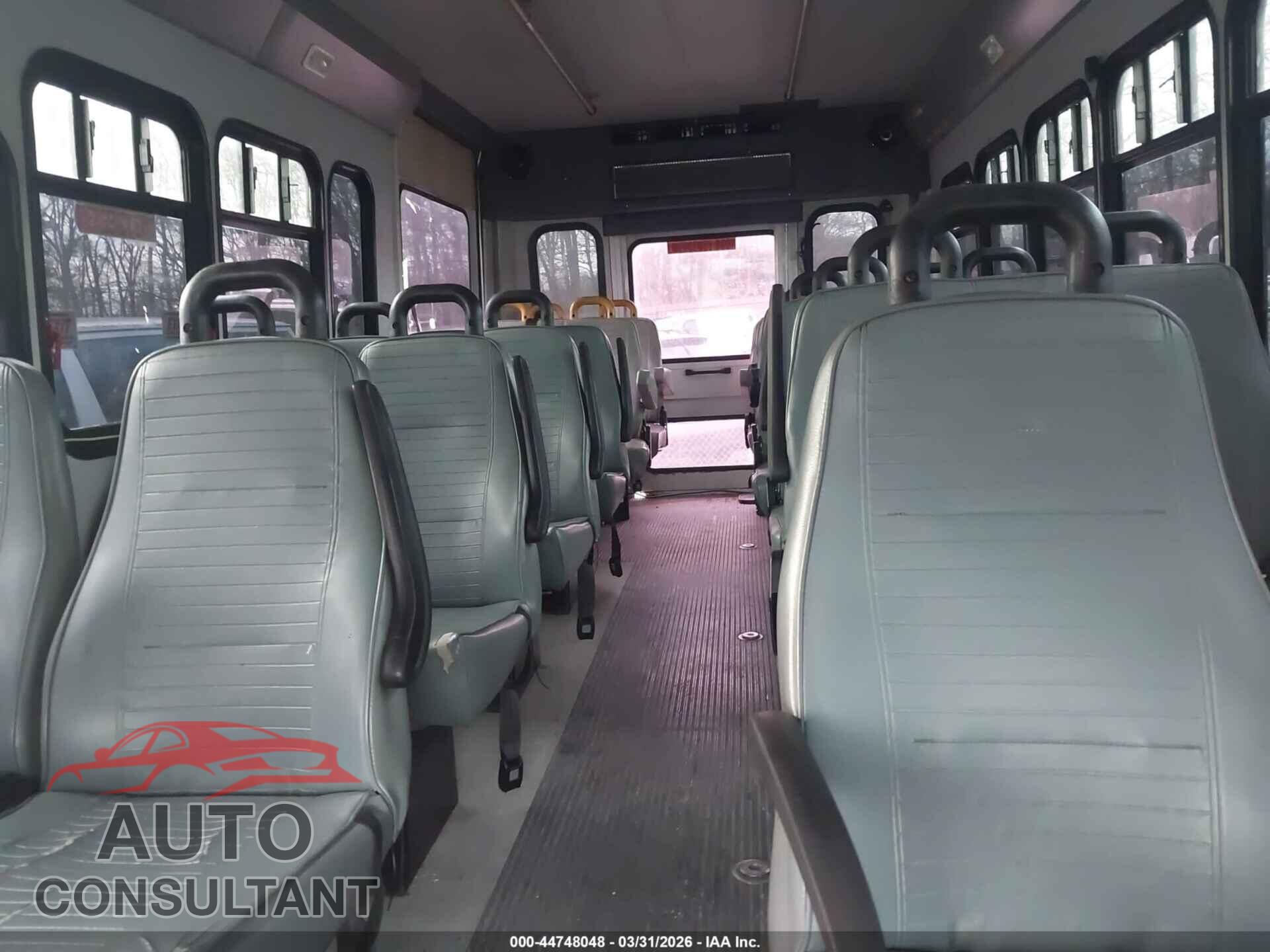 FORD E-450 CUTAWAY 2012 - 1FDFE4FSXCDB30176