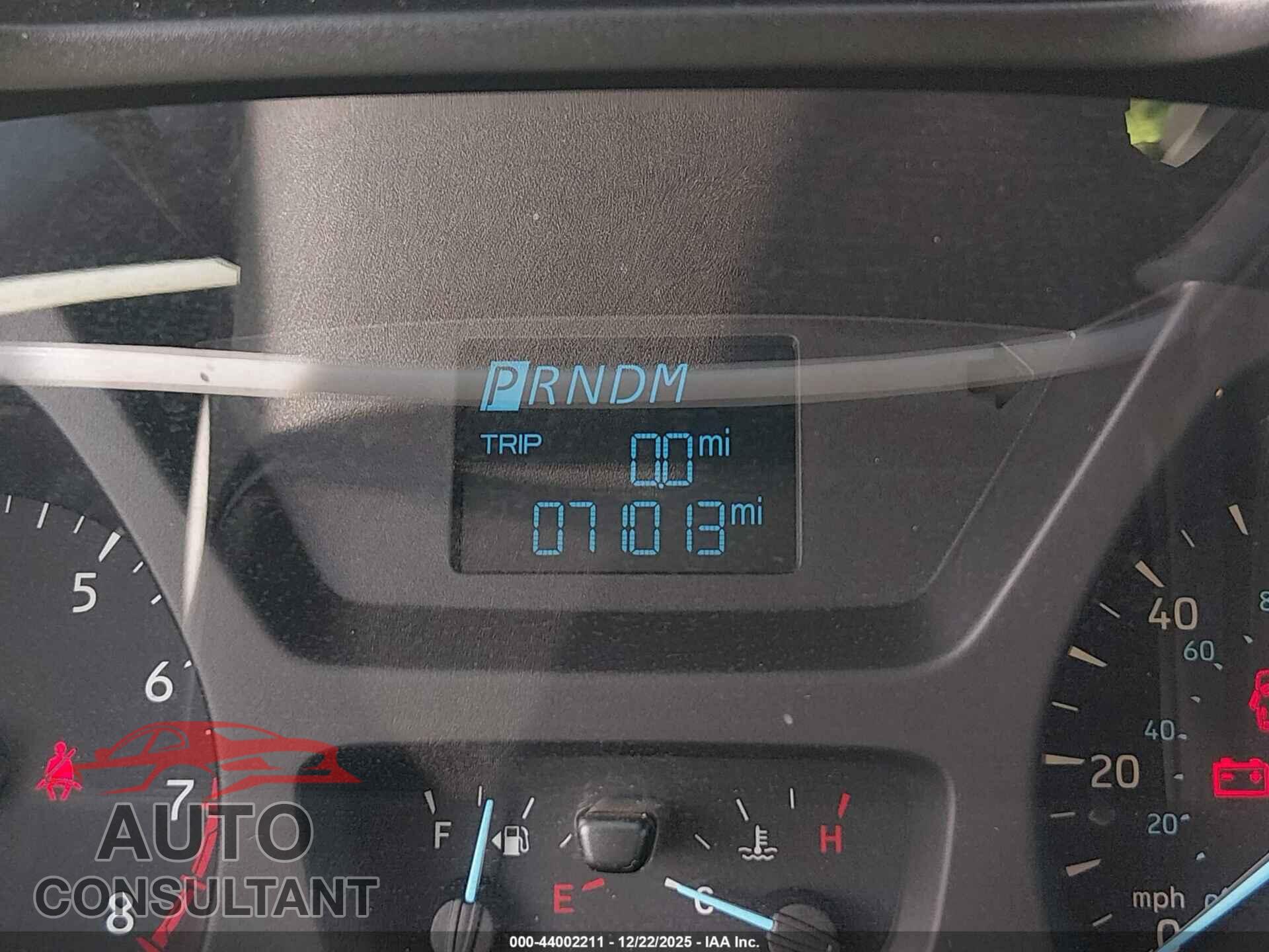 FORD TRANSIT-150 2016 - 1FTYE1ZM5GKB32024