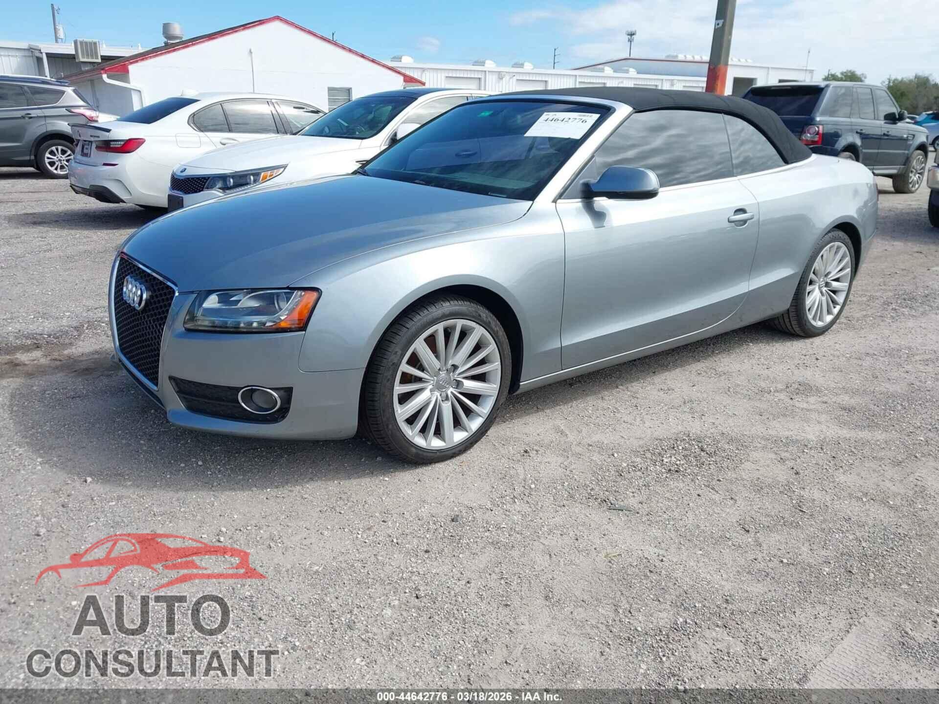 AUDI A5 2011 - WAUTFAFH3BN016744