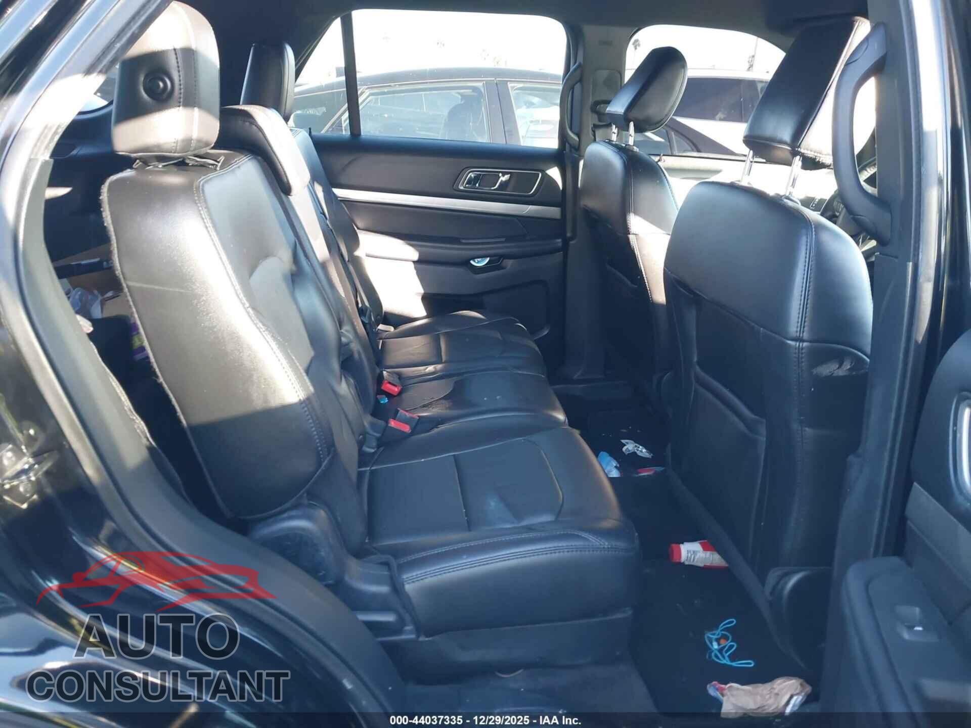FORD EXPLORER 2018 - 1FM5K8D89JGB53978