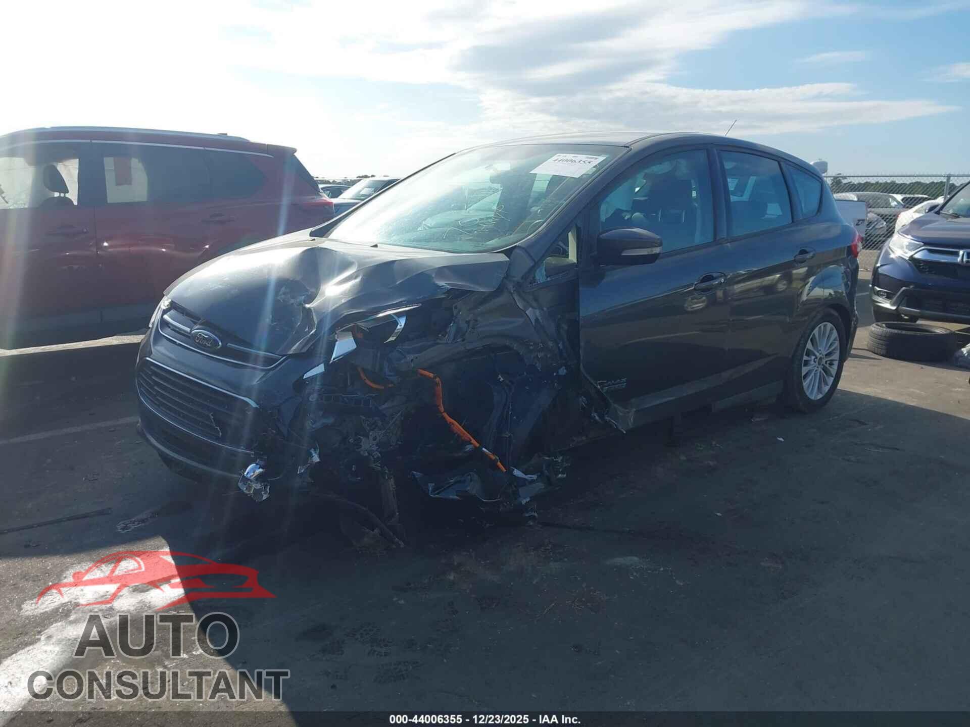FORD C-MAX ENERGI 2017 - 1FADP5EU4HL110166