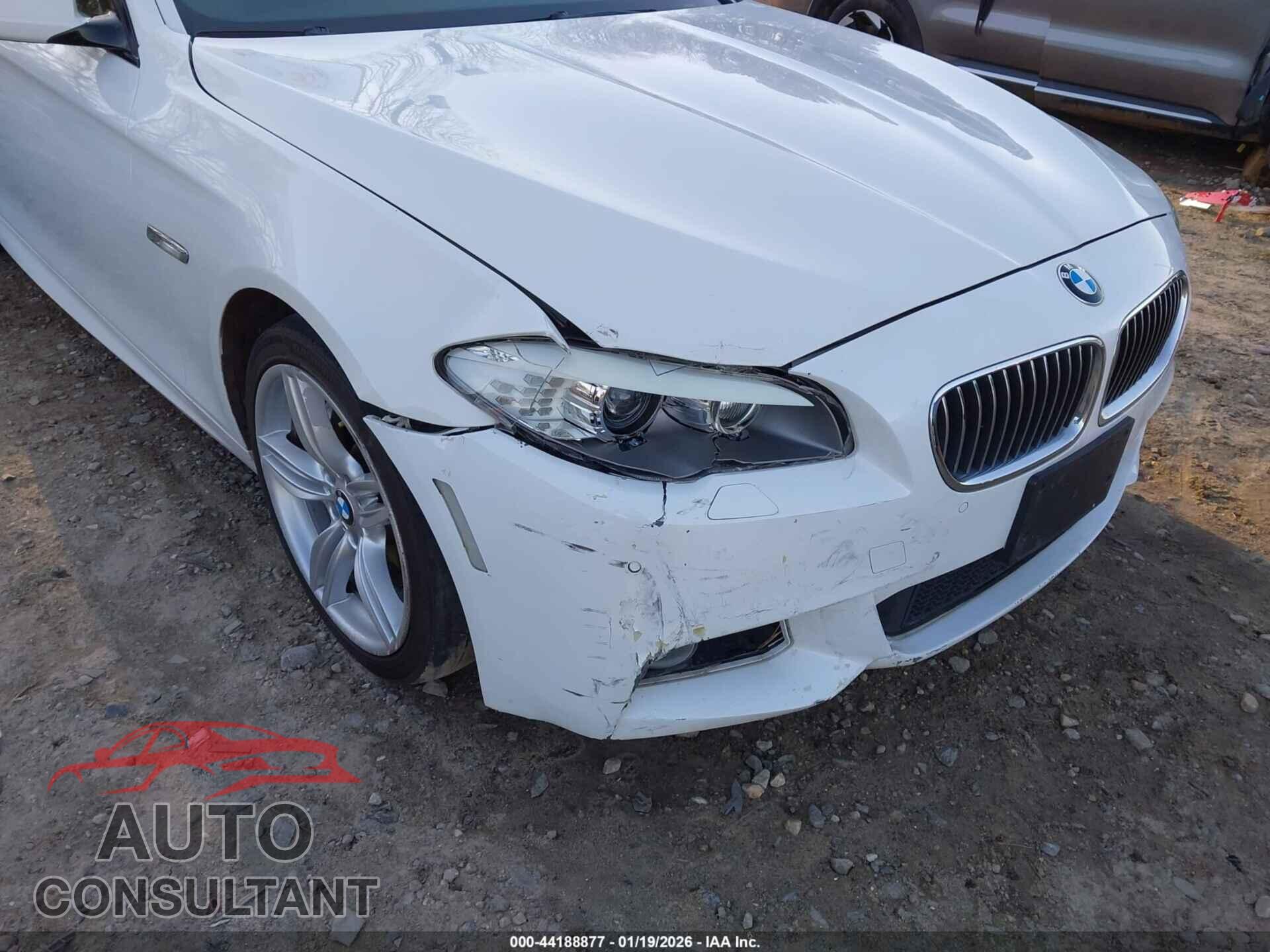 BMW 535I 2013 - WBAFU7C55DDU69823