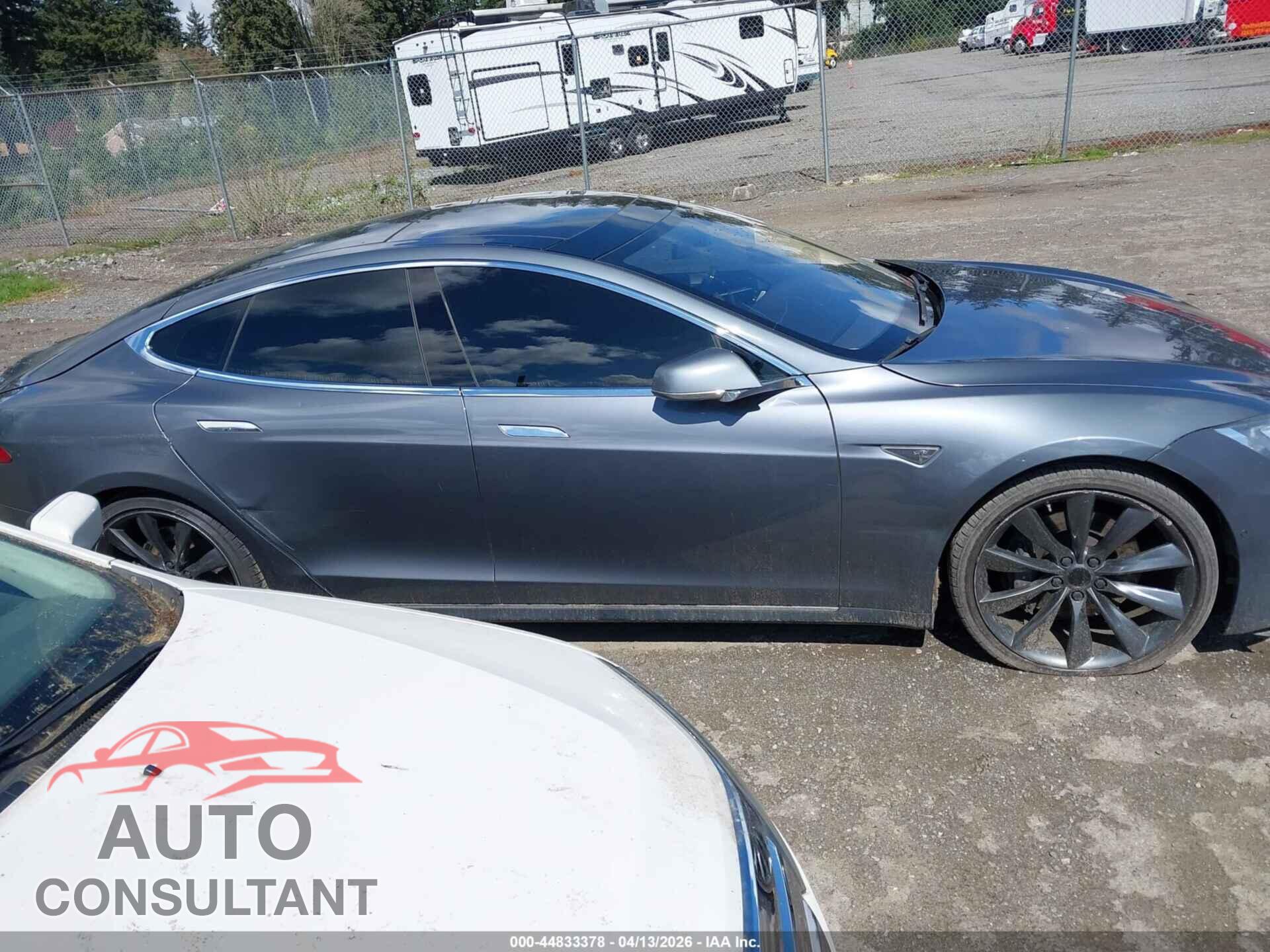 TESLA MODEL S 2013 - 5YJSA1CN4DFP13610