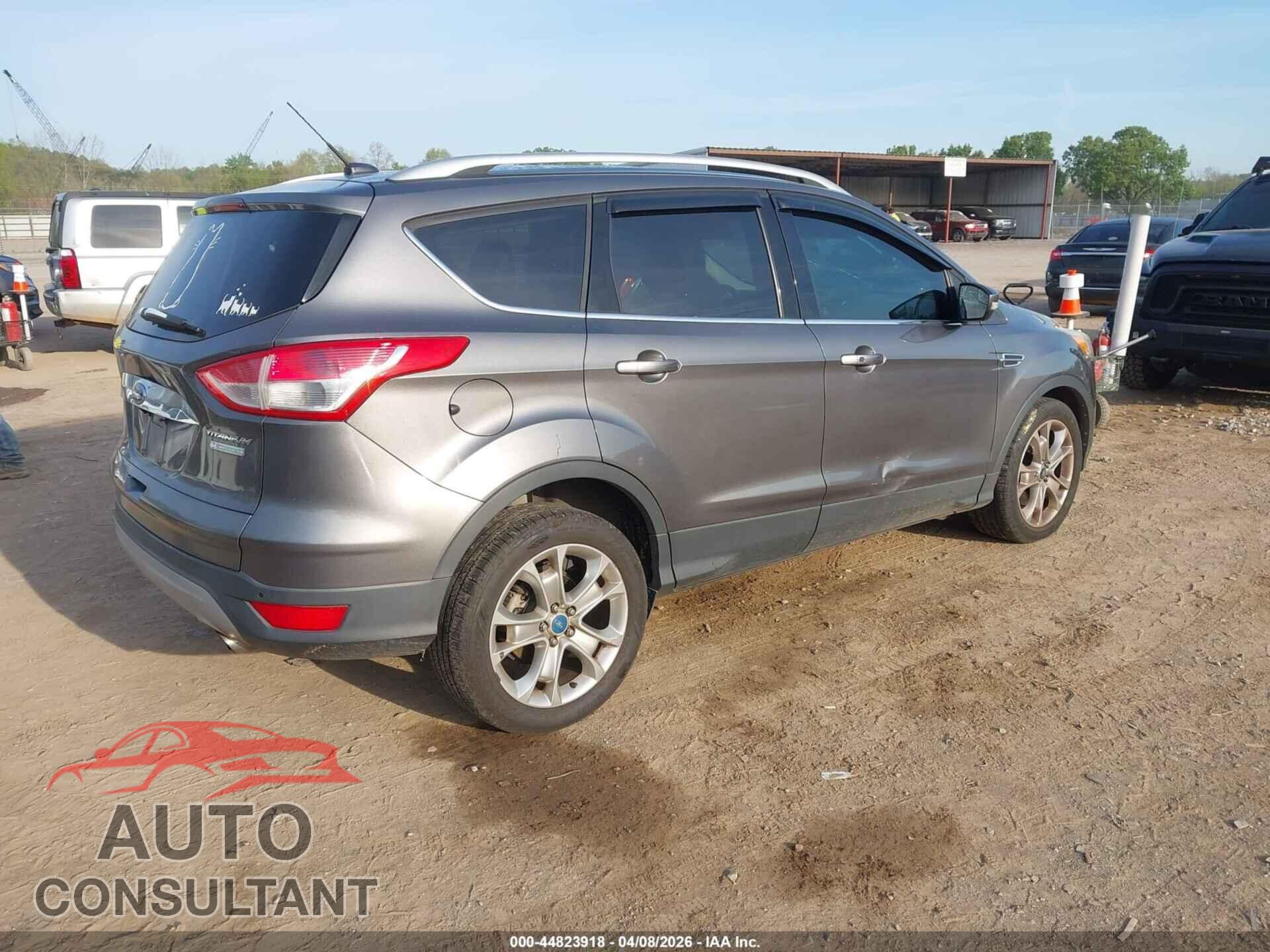 FORD ESCAPE 2014 - 1FMCU0J90EUA46292
