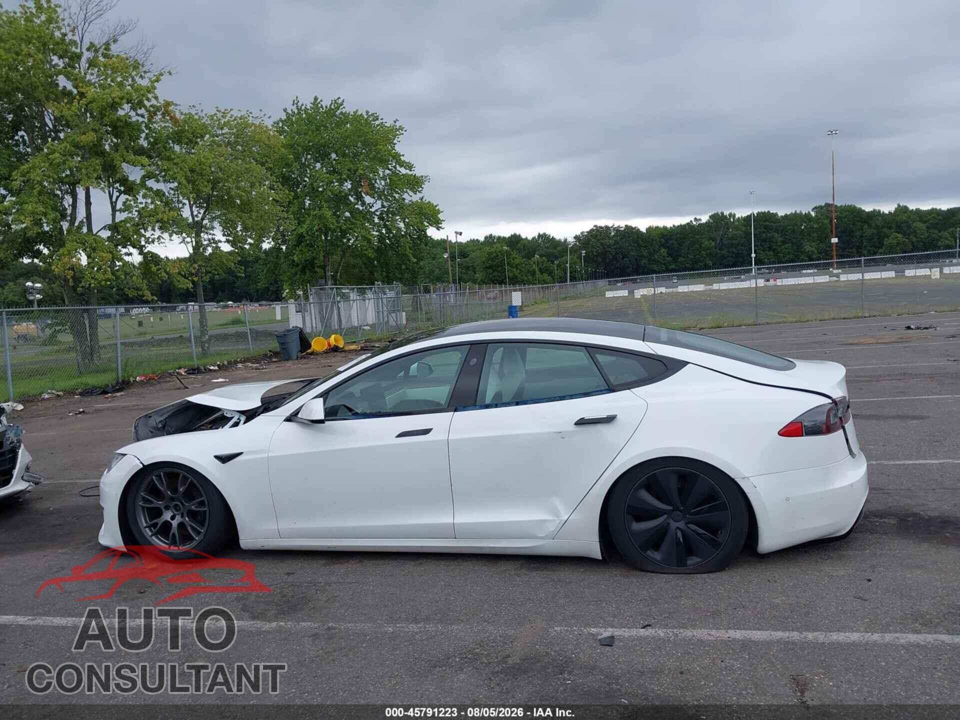TESLA MODEL S 2021 - 5YJSA1E52MF428532