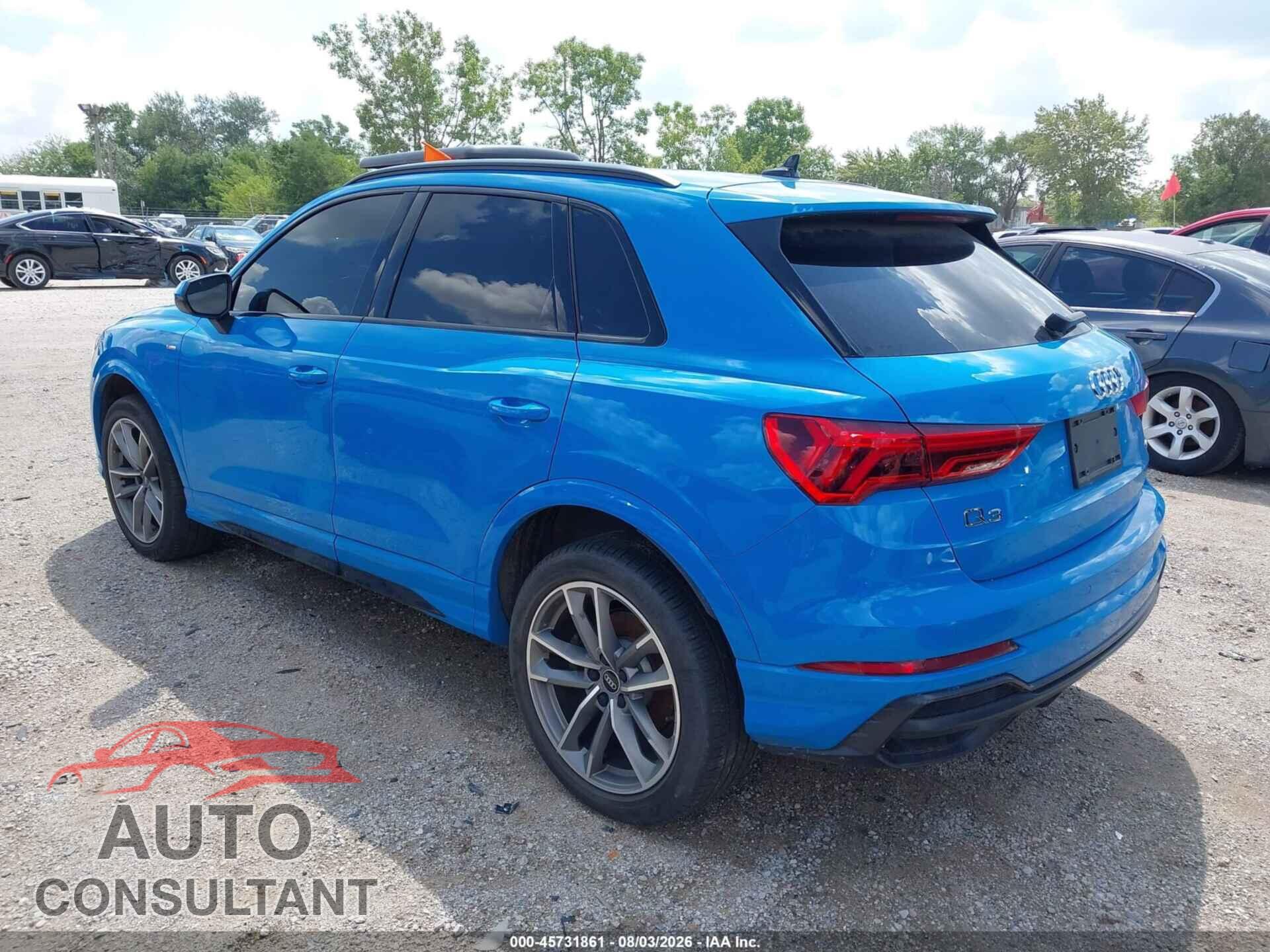 AUDI Q3 2022 - WA1EECF37N1051663