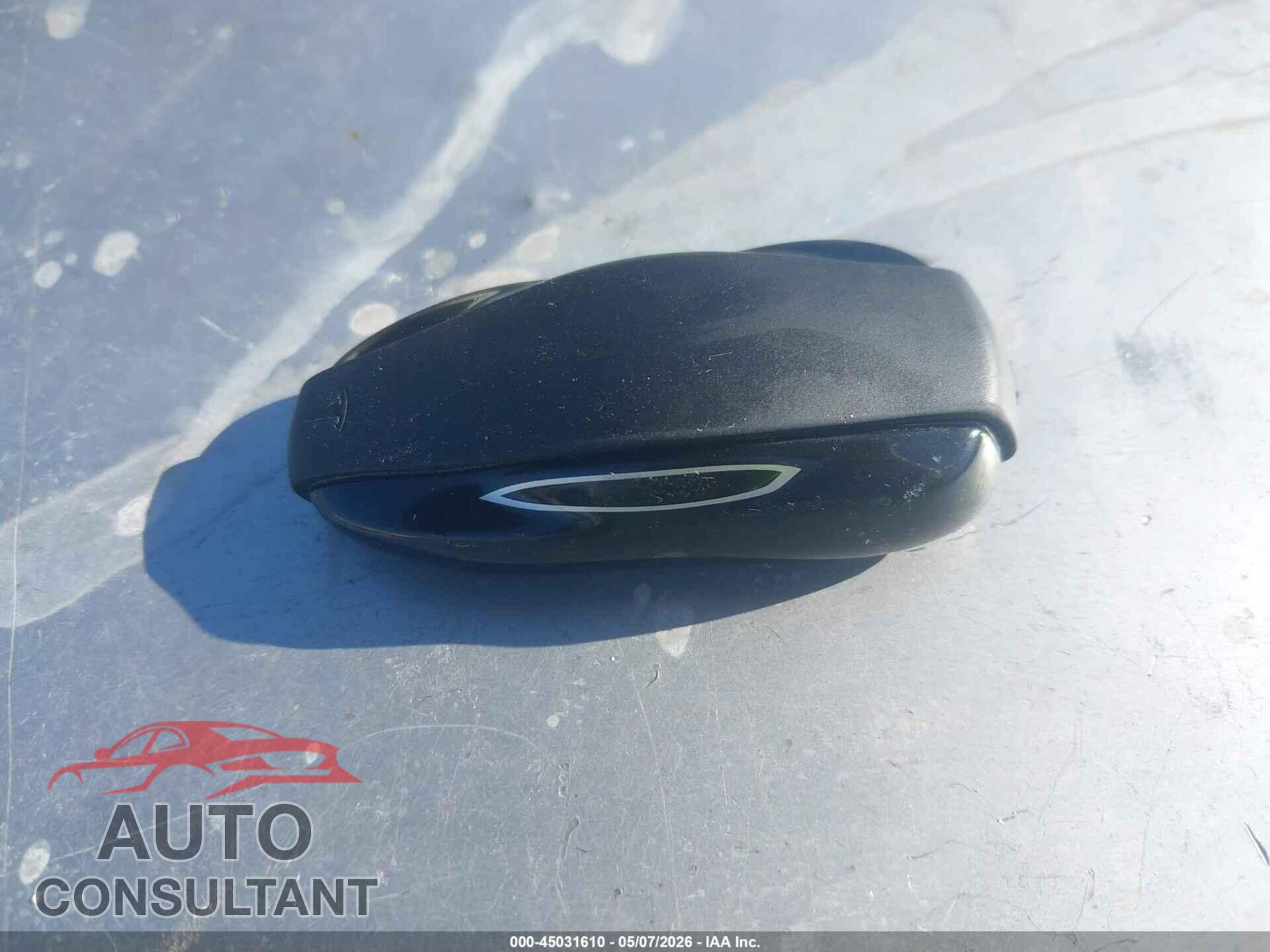 TESLA MODEL S 2013 - 5YJSA1CP1DFP21715