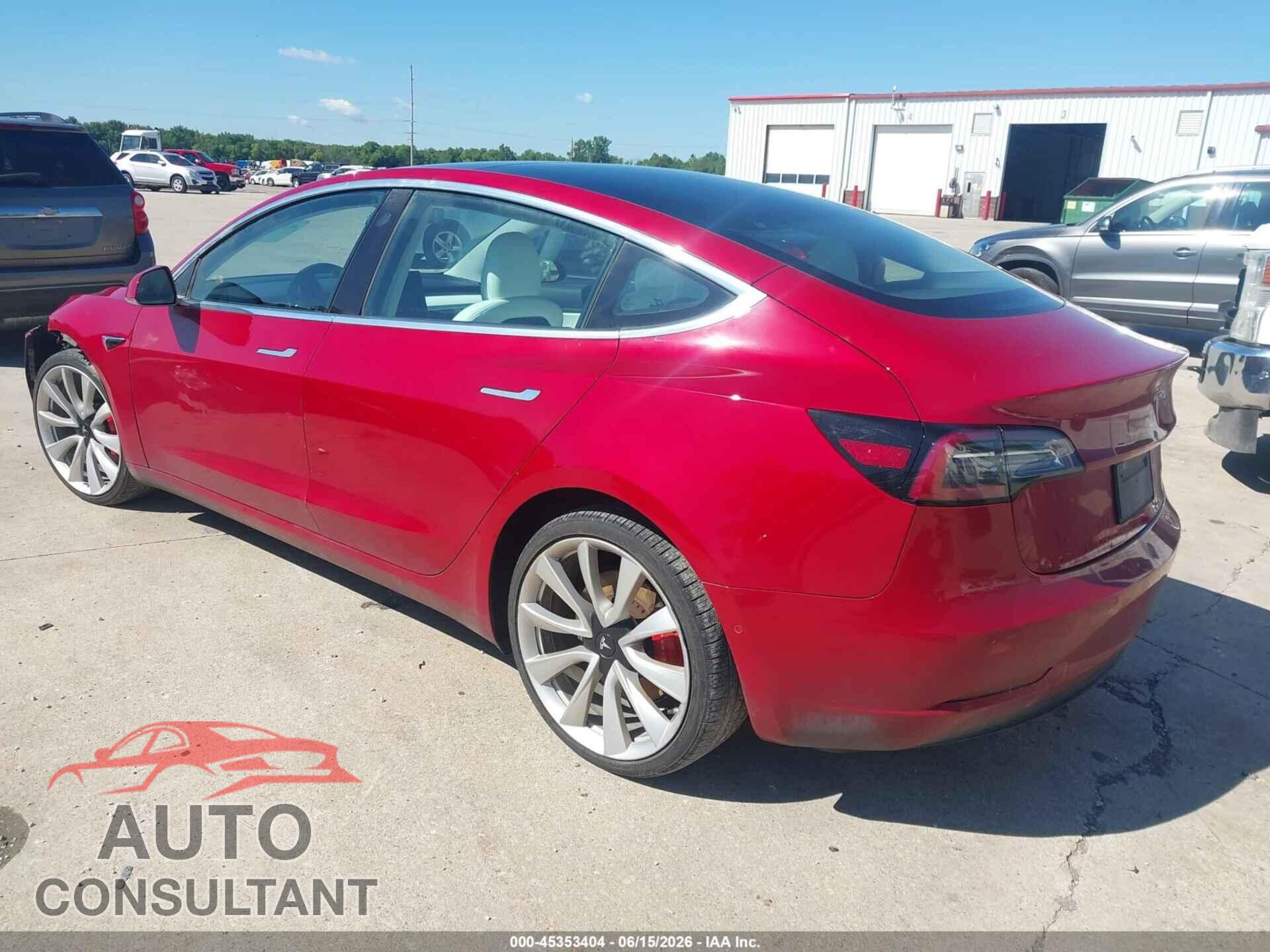 TESLA MODEL 3 2019 - 5YJ3E1EB6KF472688