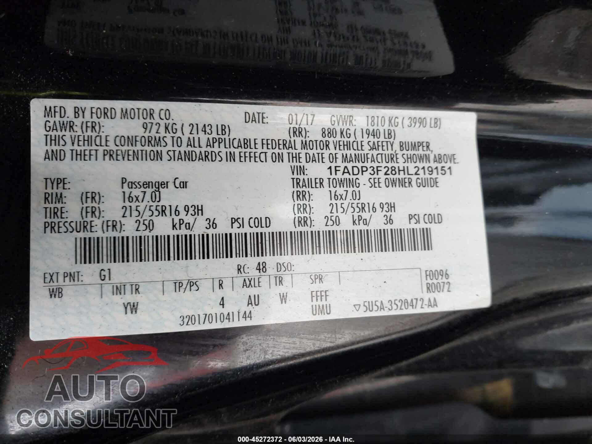 FORD FOCUS 2017 - 1FADP3F28HL219151