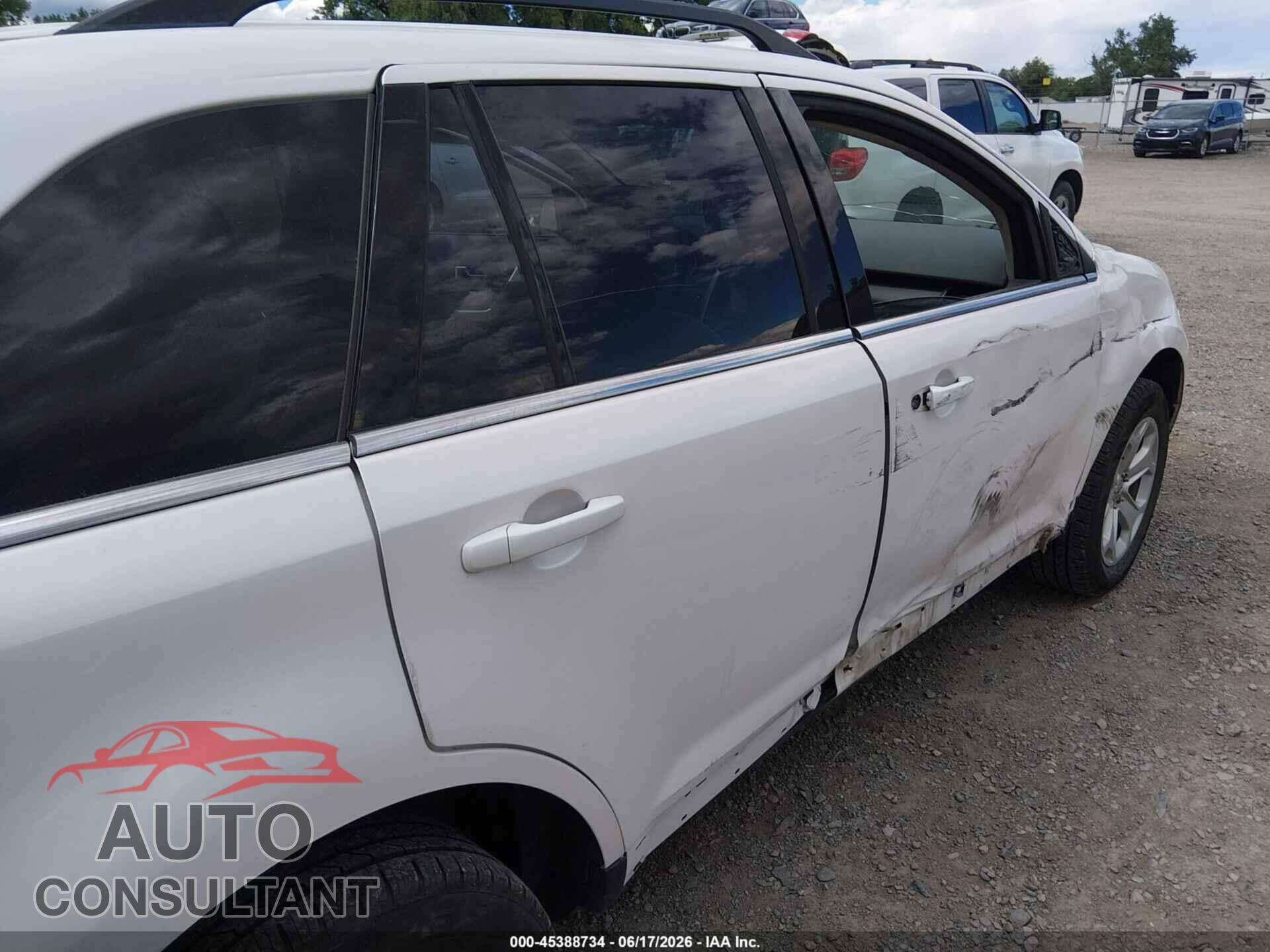 FORD EDGE 2011 - 2FMDK3KC5BBB50008