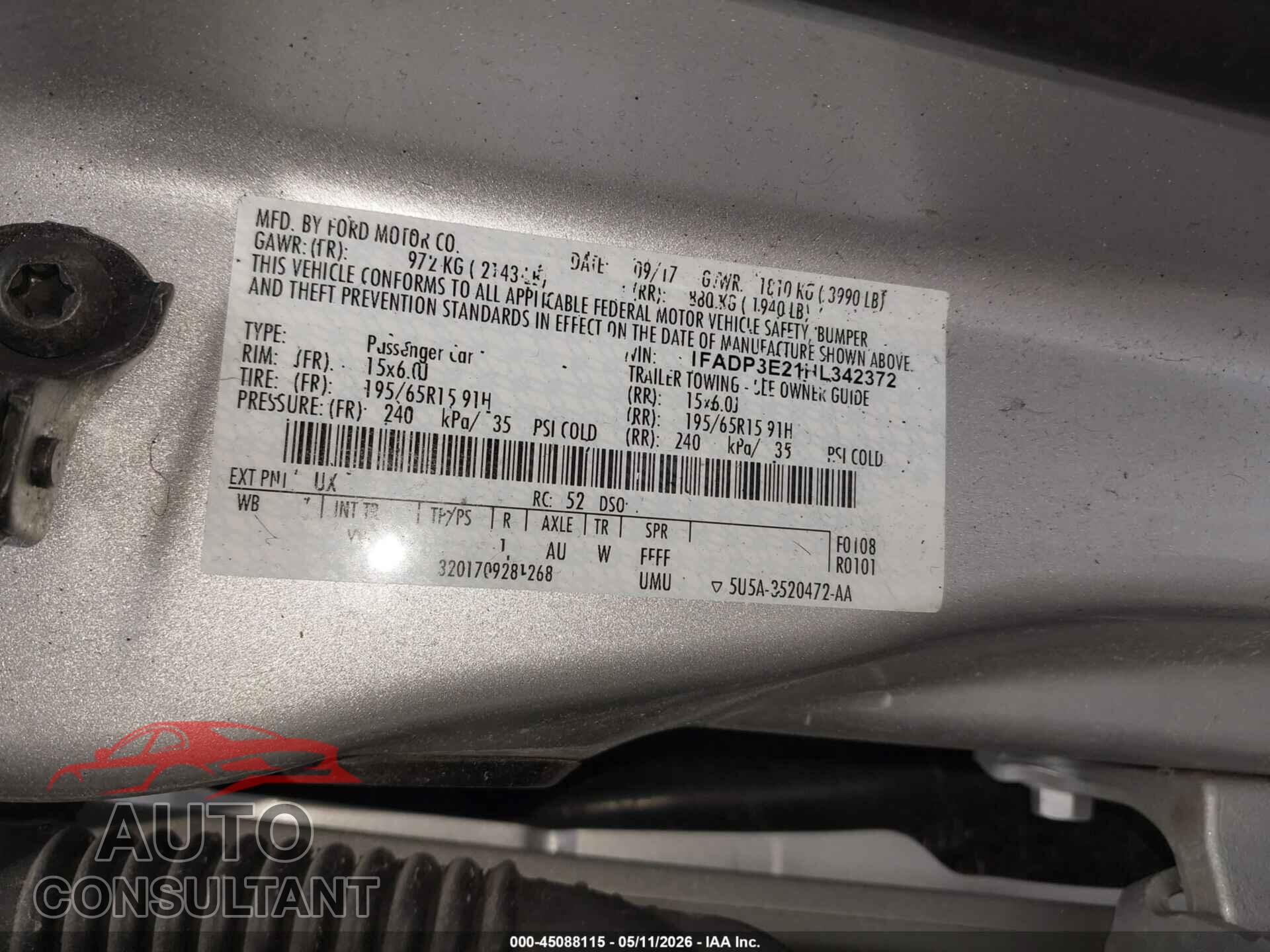 FORD FOCUS 2017 - 1FADP3E21HL342372