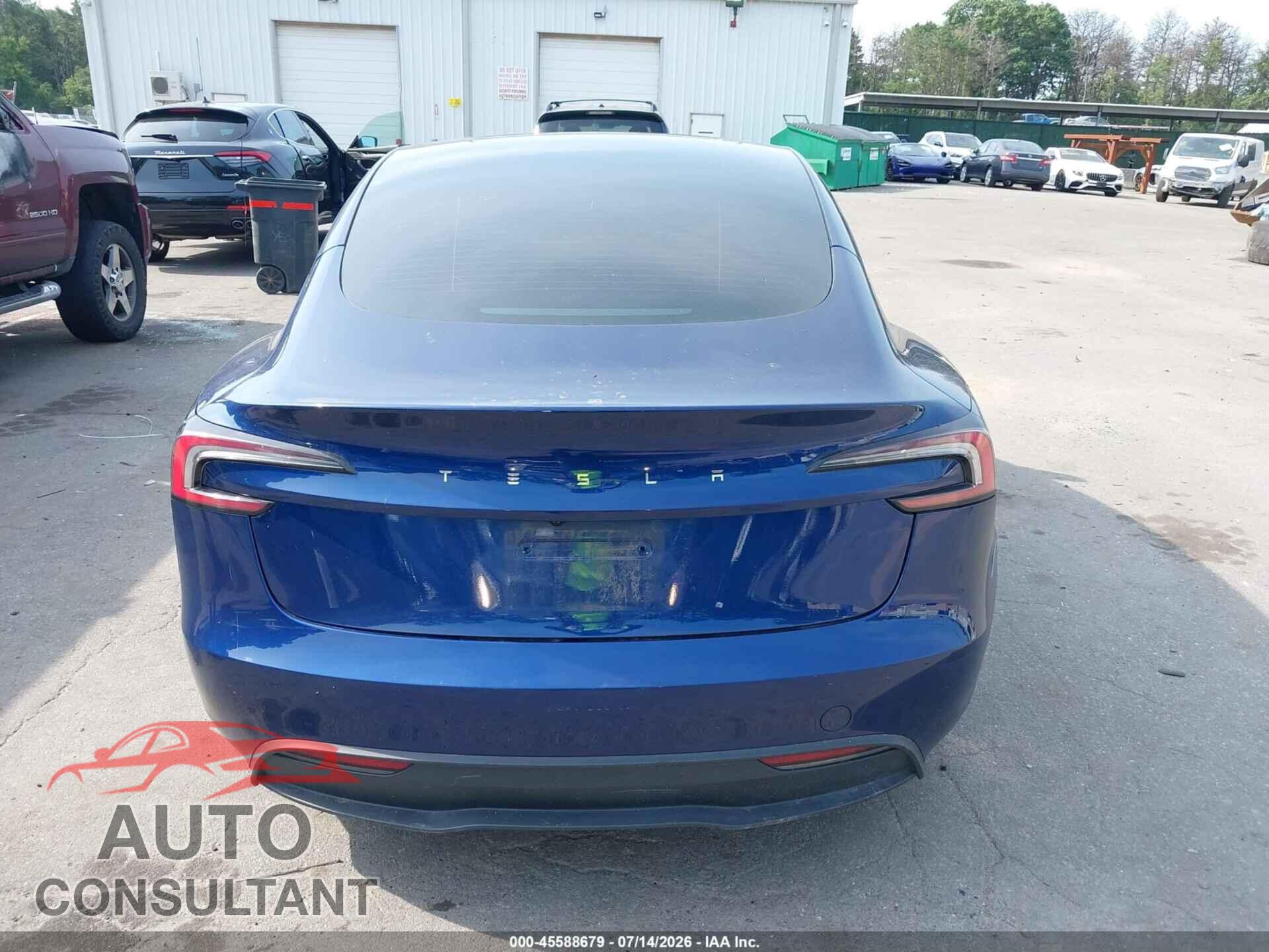 TESLA MODEL 3 2024 - 5YJ3E1EA0RF736683