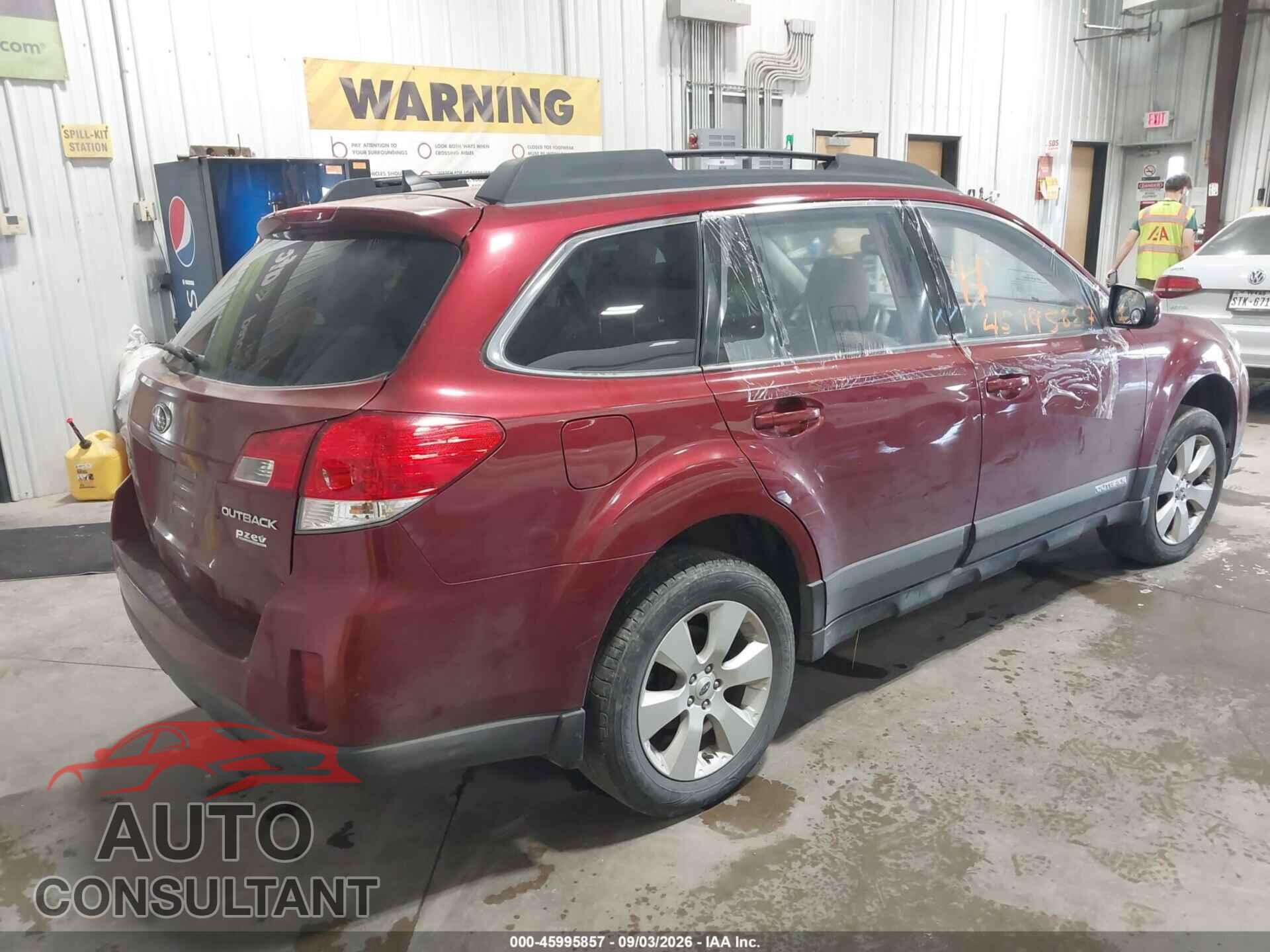 SUBARU OUTBACK 2011 - 4S4BRBLC8B3430758