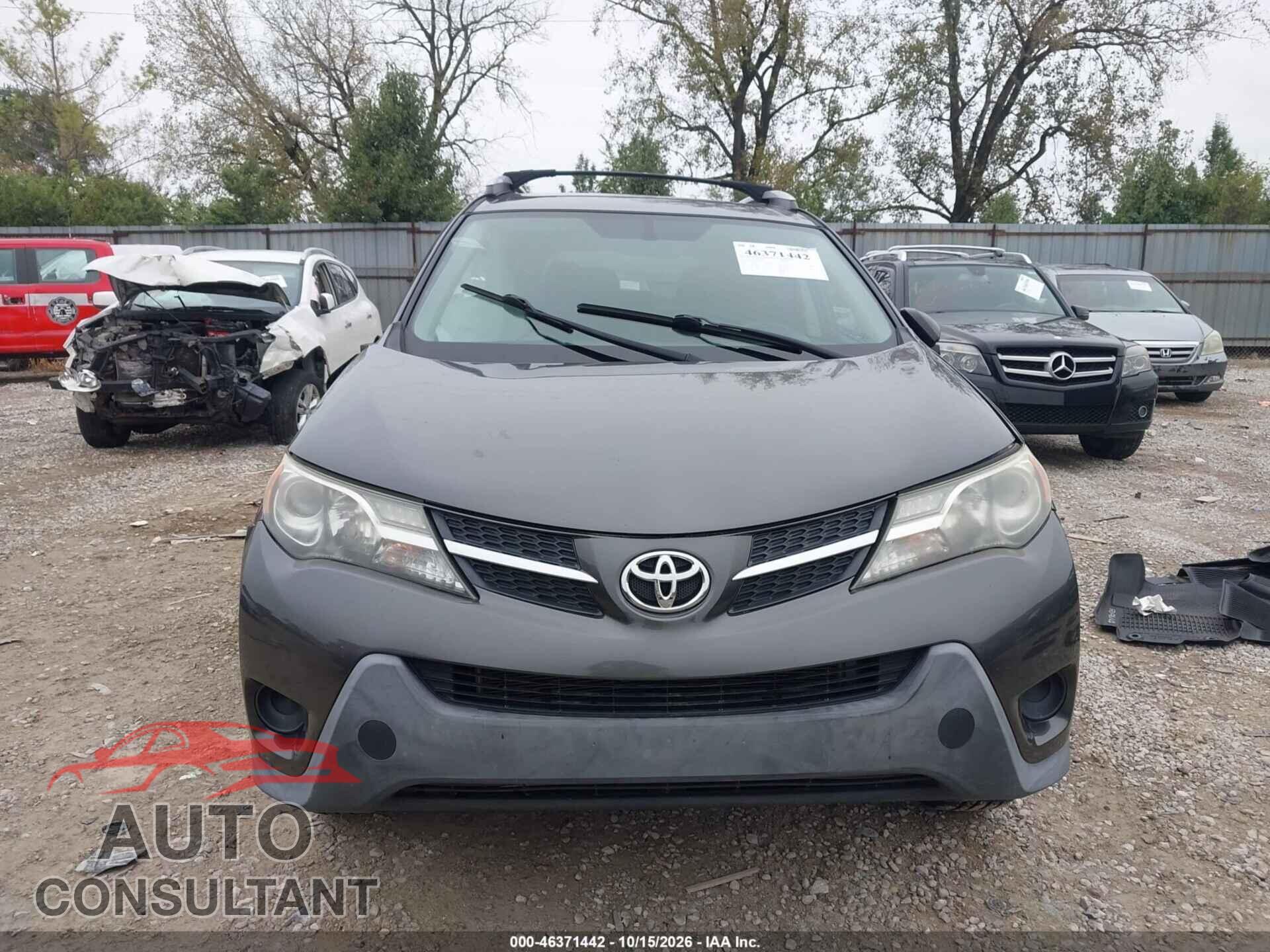 TOYOTA RAV4 2015 - 2T3ZFREV7FW138265