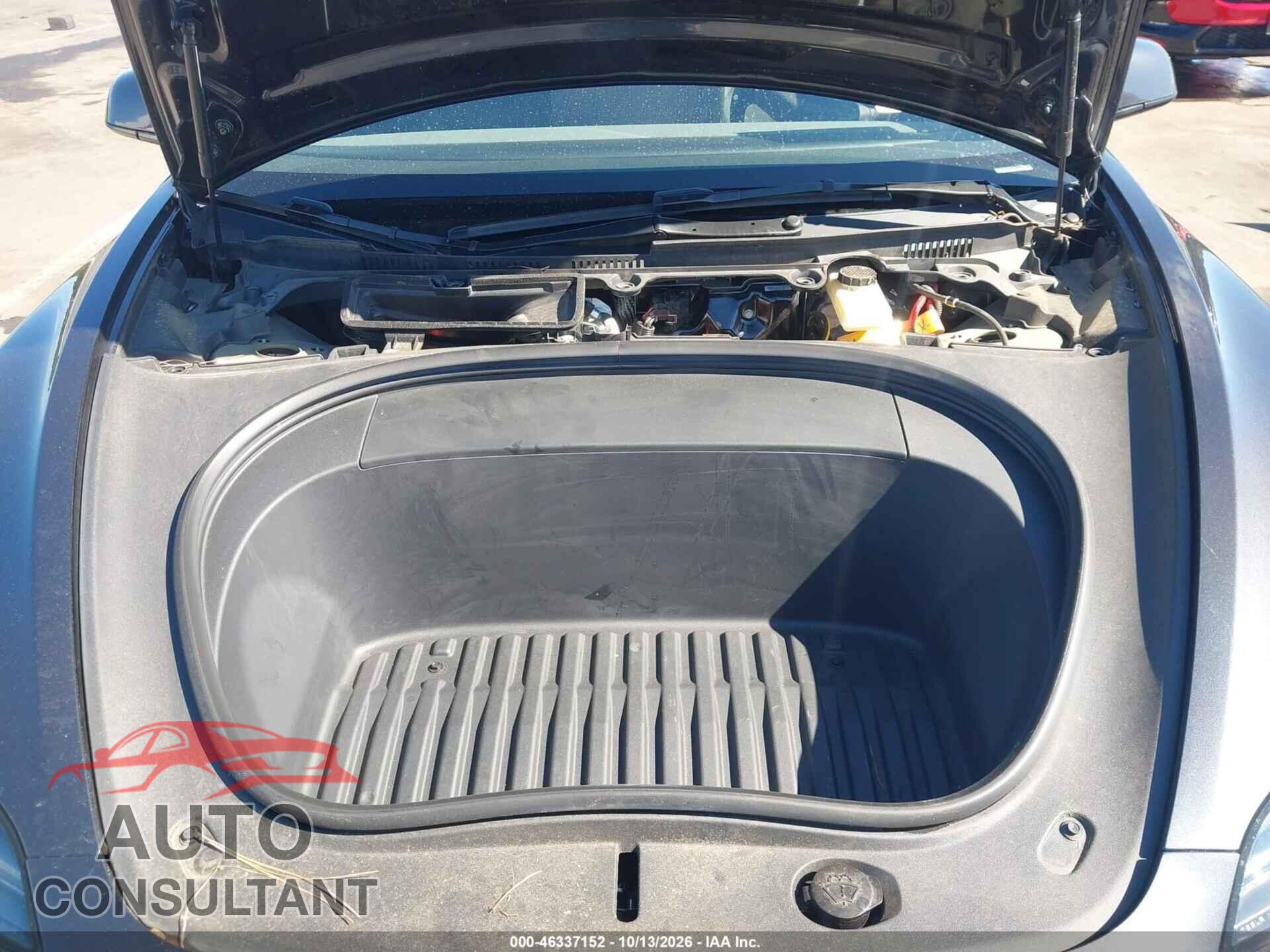 TESLA MODEL 3 2024 - 5YJ3E1EA2RF736233