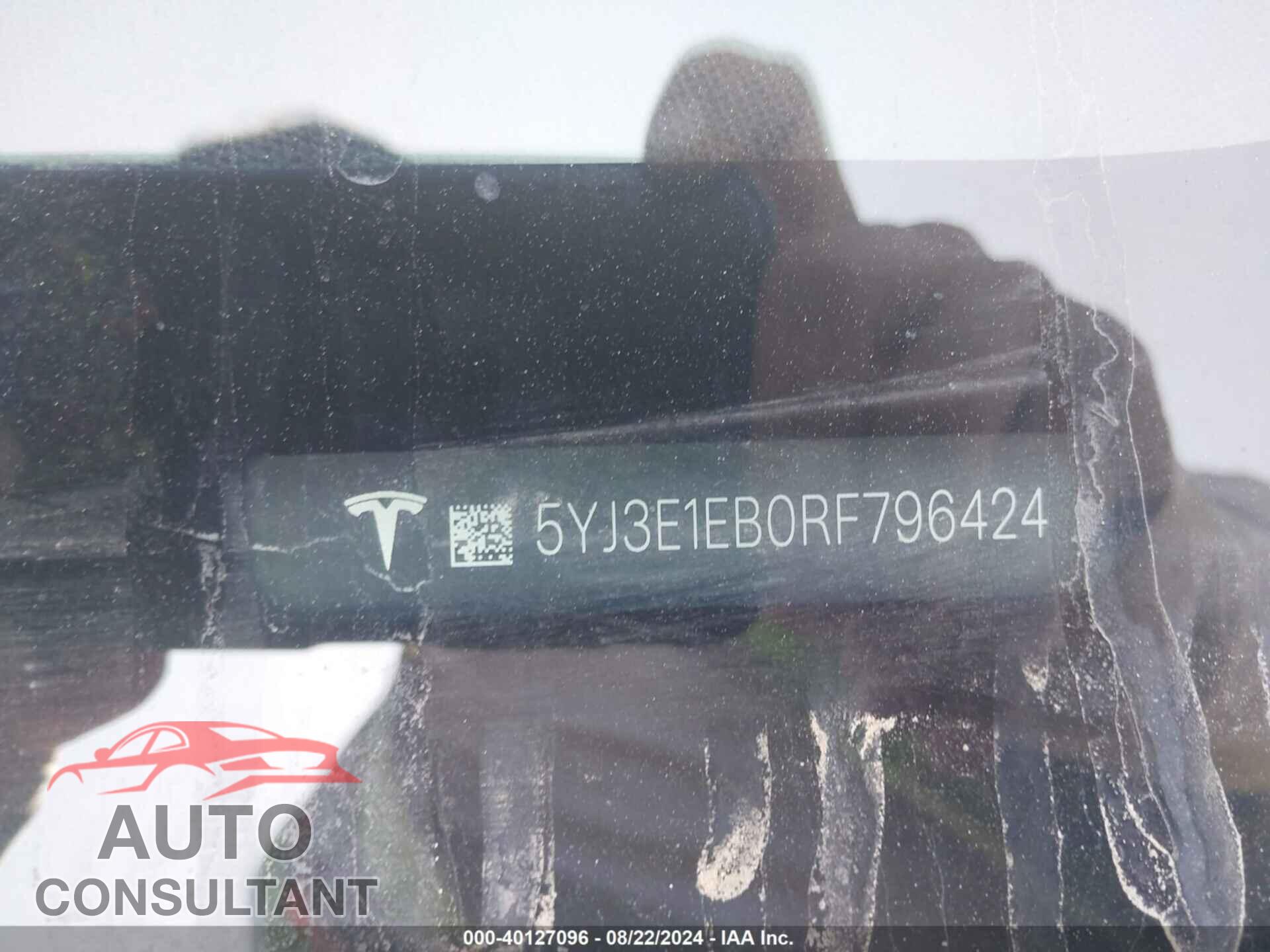 TESLA MODEL 3 2024 - 5YJ3E1EB0RF796424