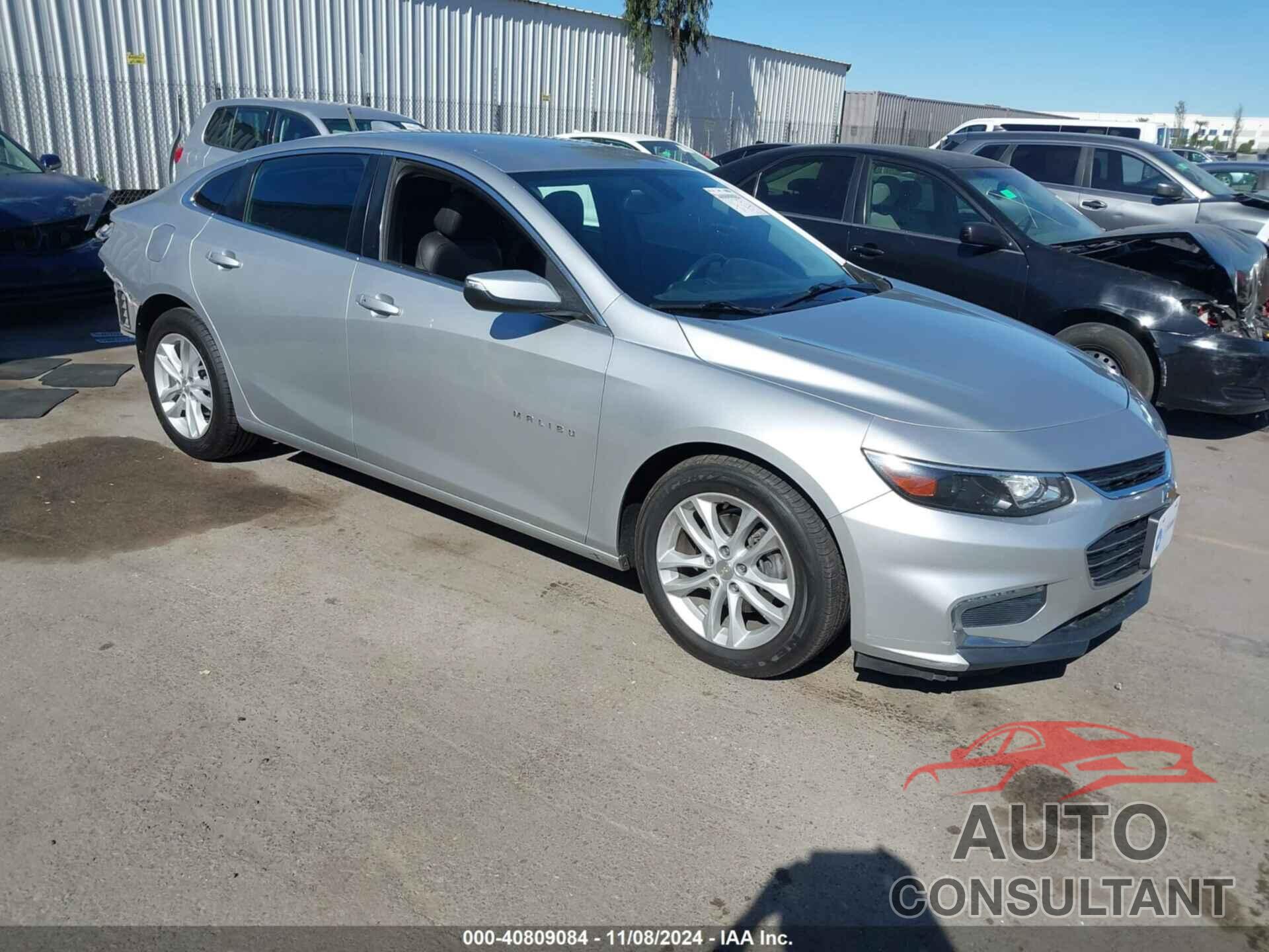 CHEVROLET MALIBU 2018 - 1G1ZD5ST5JF165453