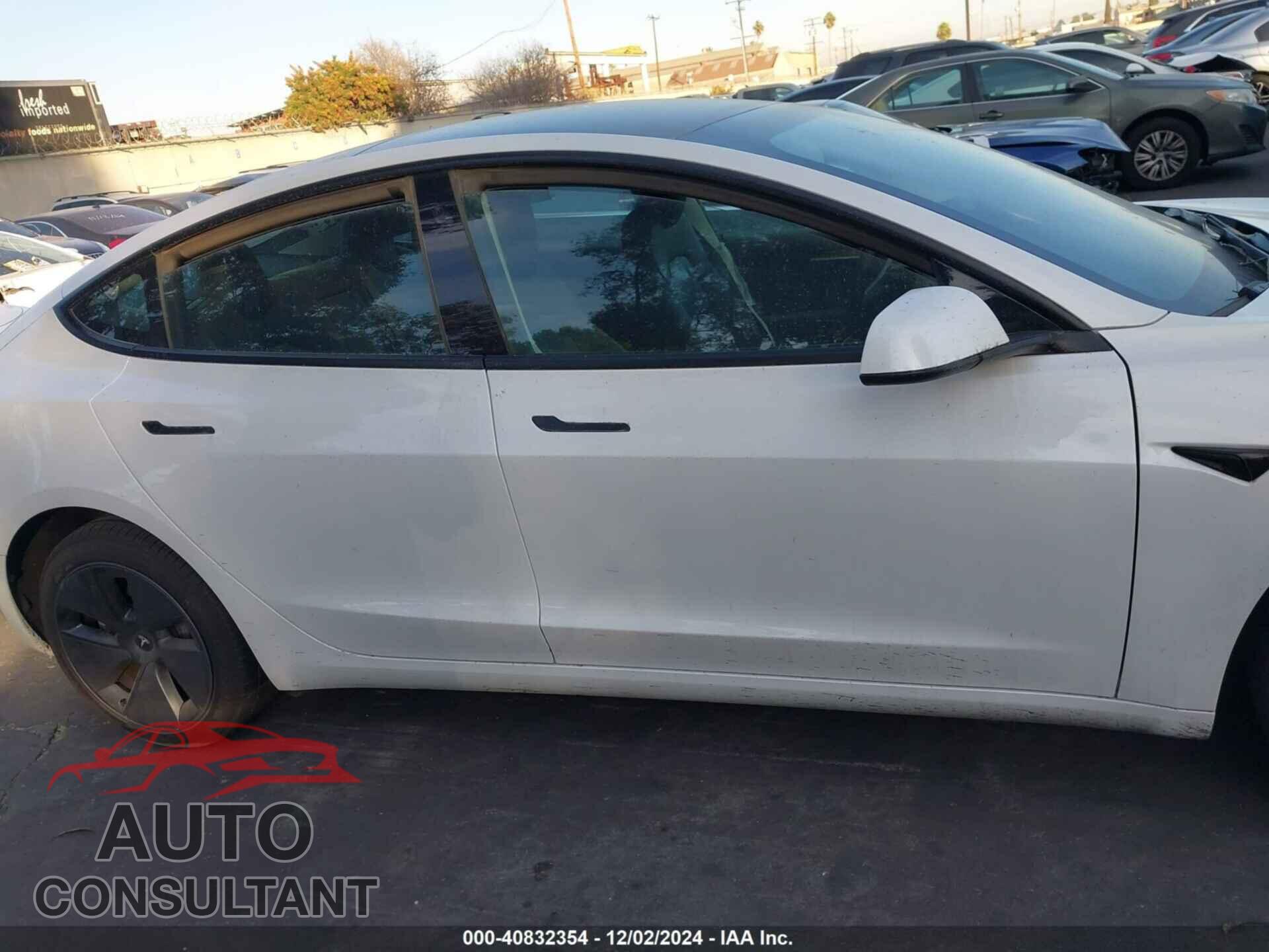 TESLA MODEL 3 2023 - 5YJ3E1EA5PF572425