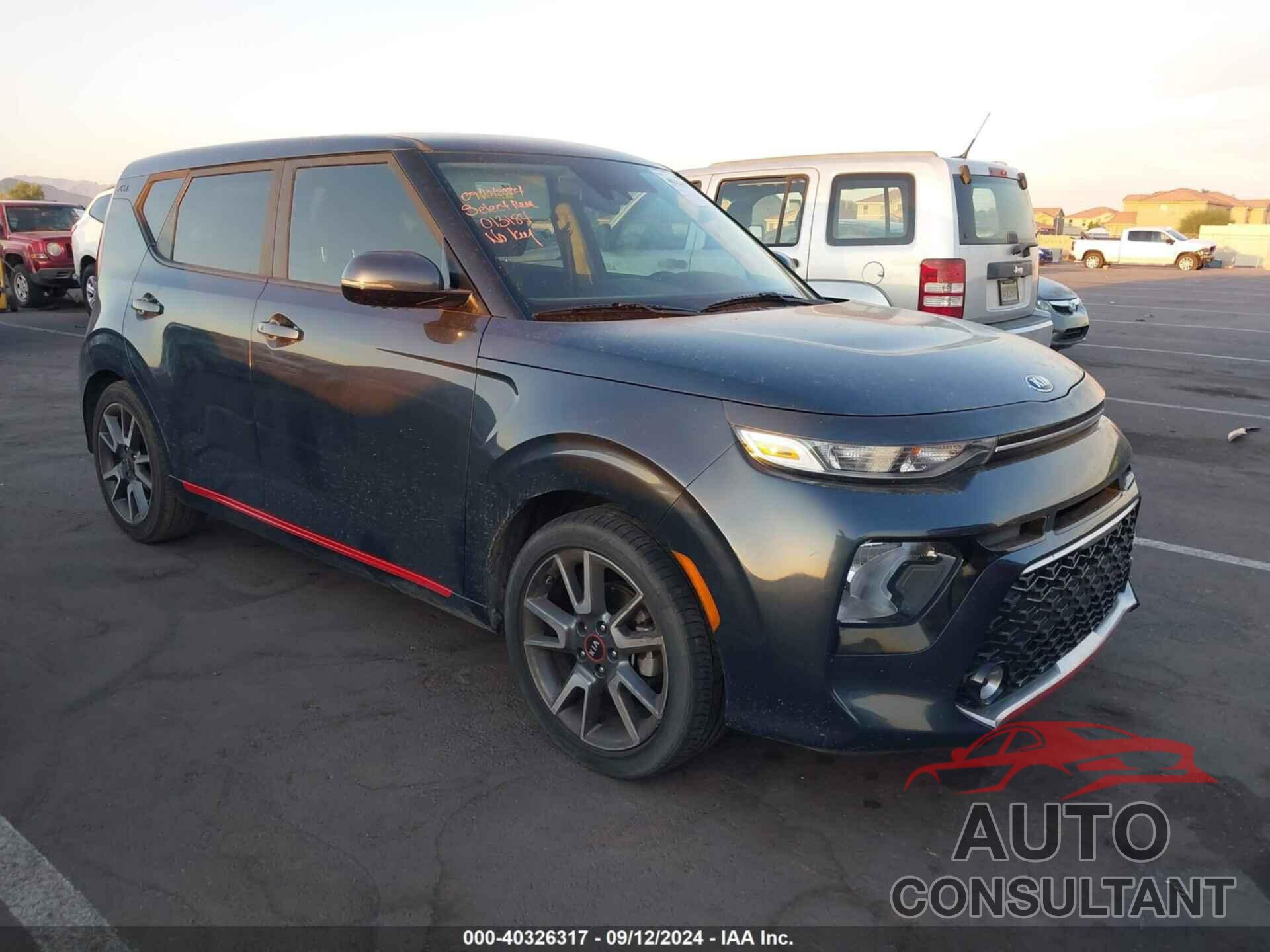 KIA SOUL 2020 - KNDJ63AU9L7013184