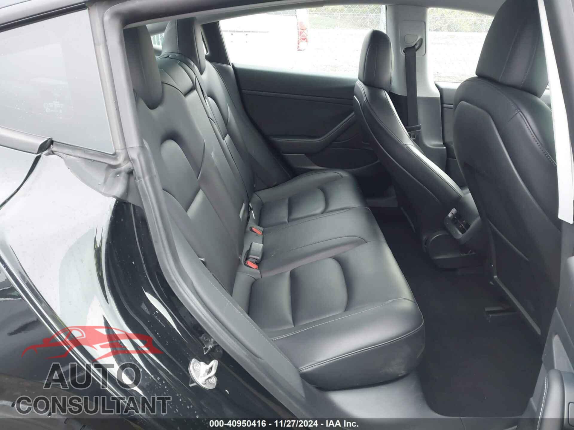 TESLA MODEL 3 2021 - 5YJ3E1EA1MF859319