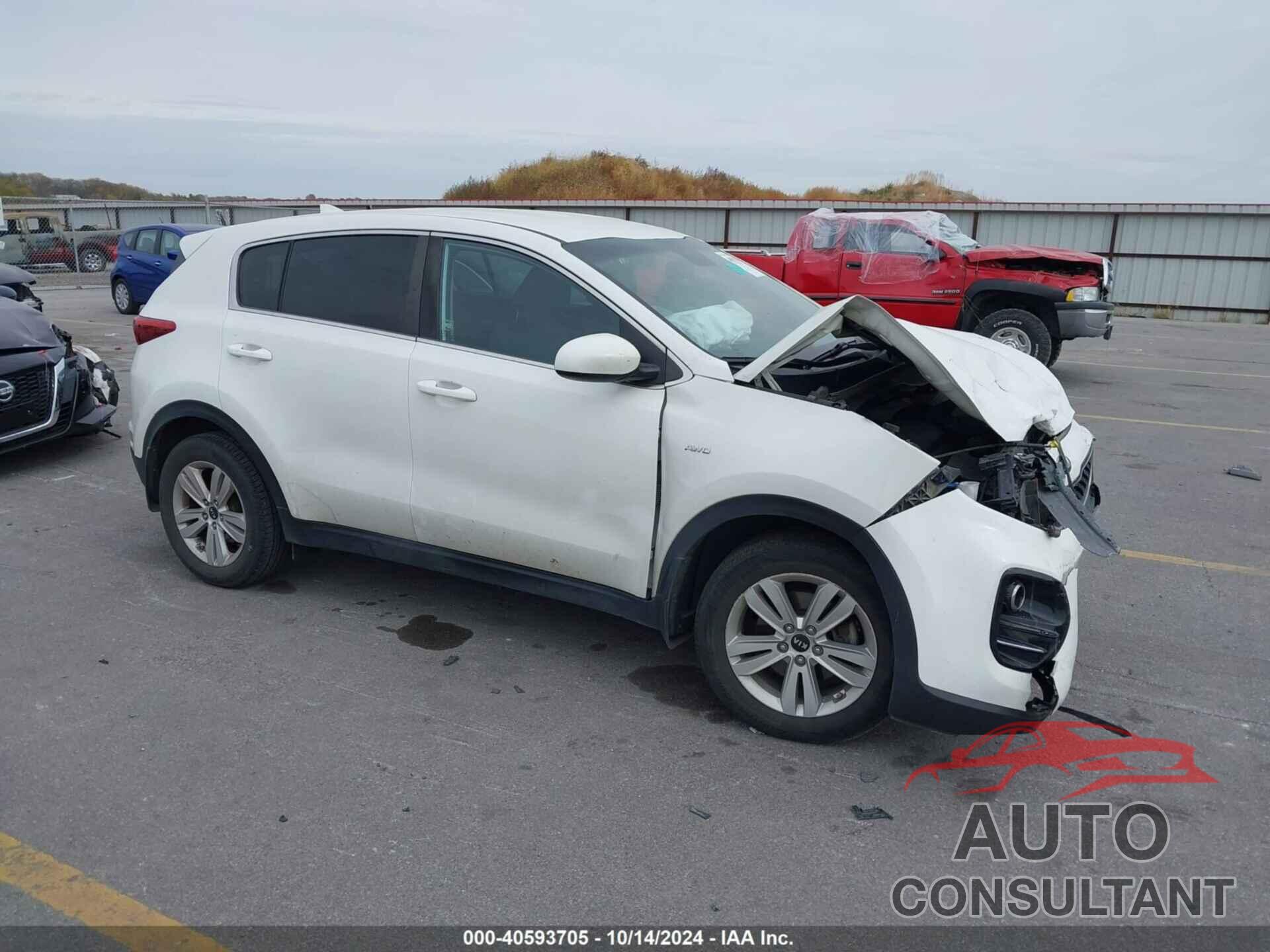 KIA SPORTAGE 2018 - KNDPMCAC7J7426614