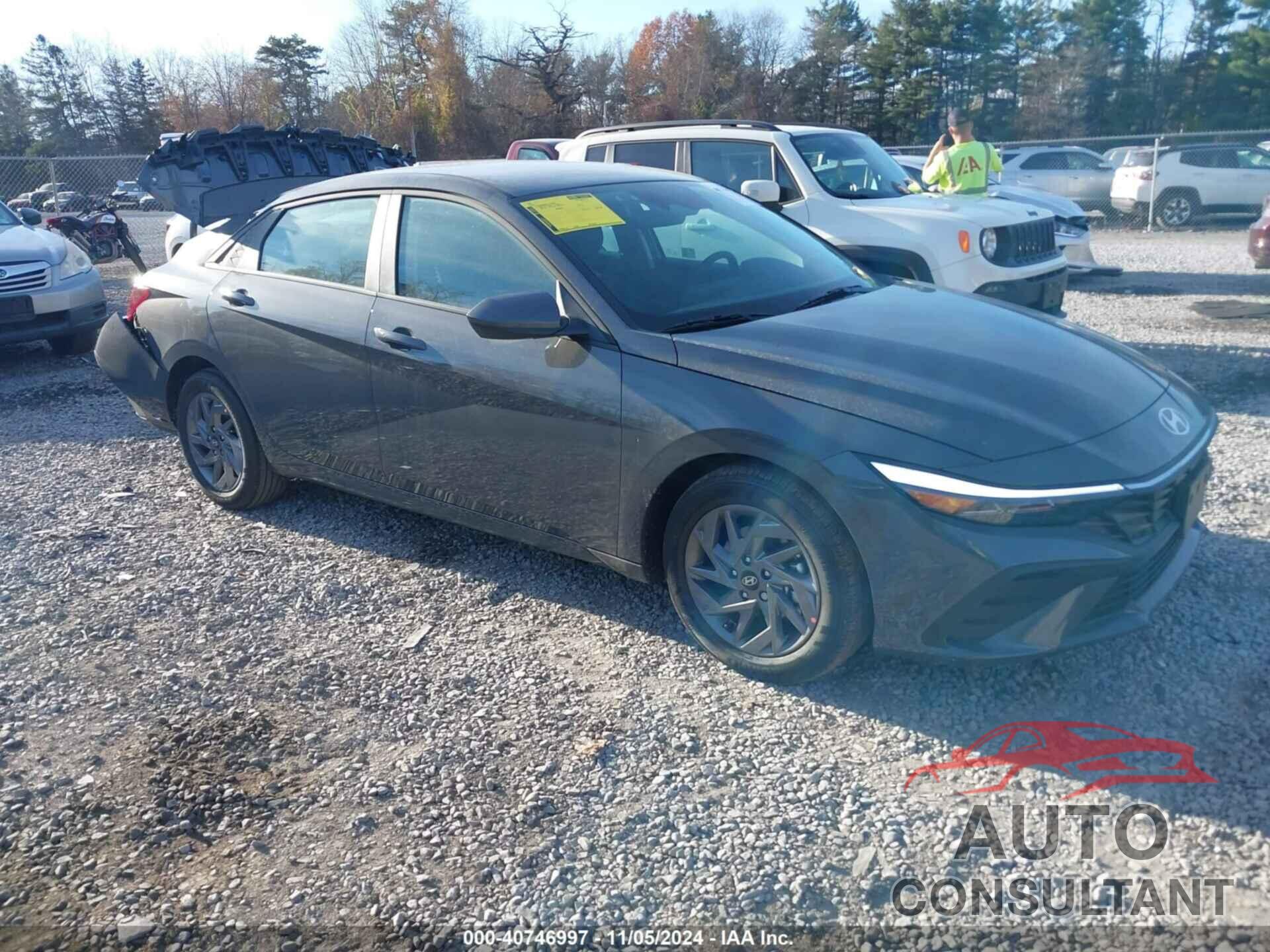 HYUNDAI ELANTRA 2024 - KMHLM4DG2RU844476