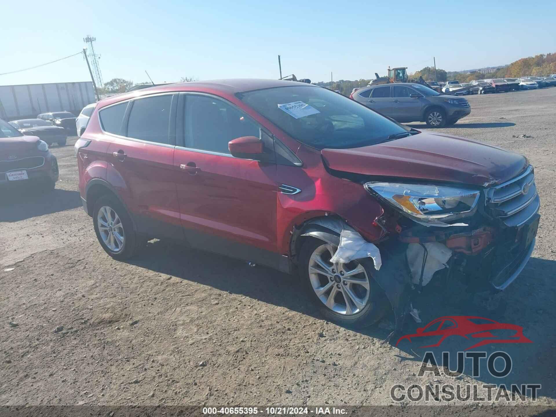 FORD ESCAPE 2017 - 1FMCU0GD9HUD57266