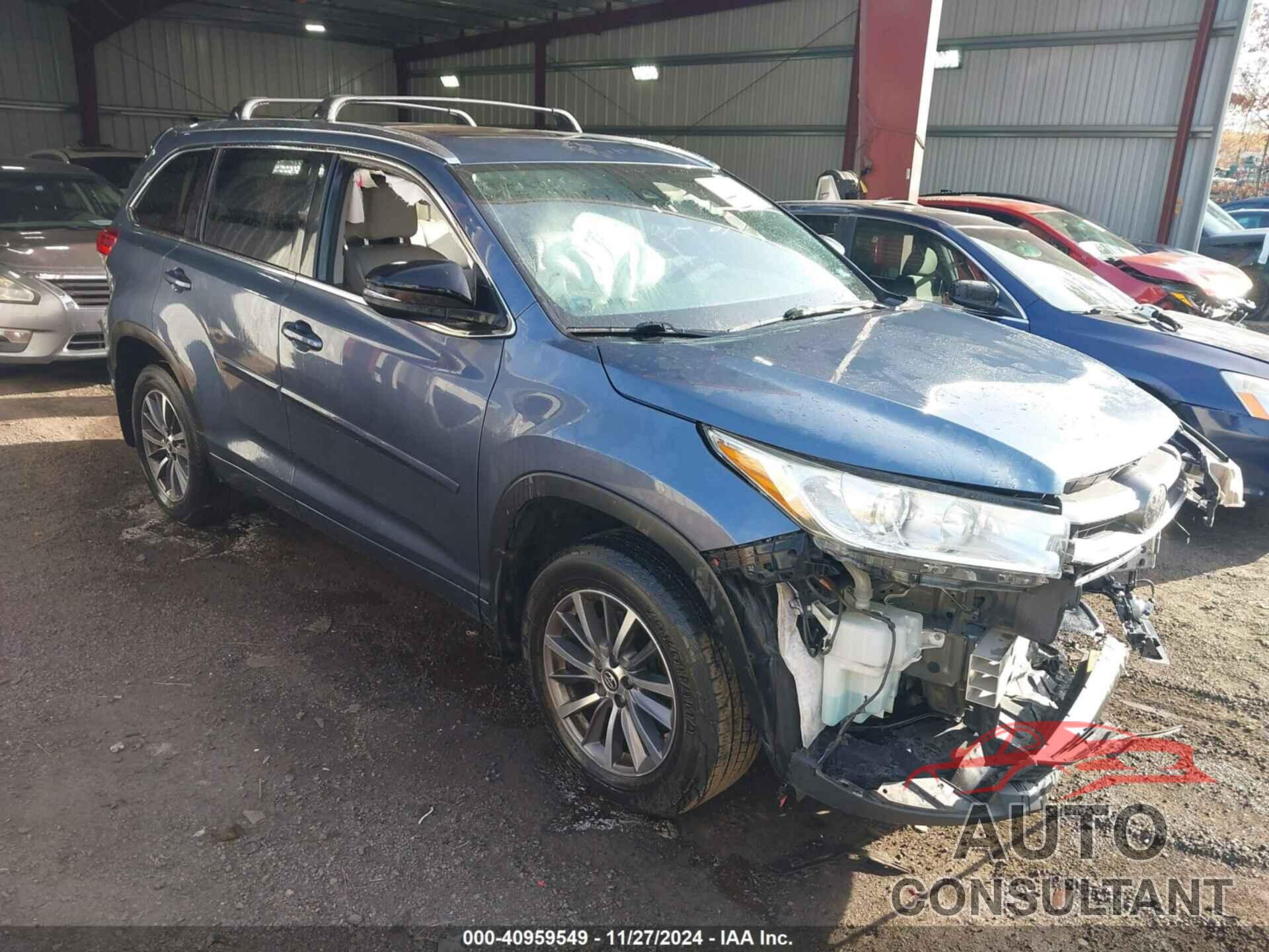 TOYOTA HIGHLANDER 2018 - 5TDJZRFH4JS486726