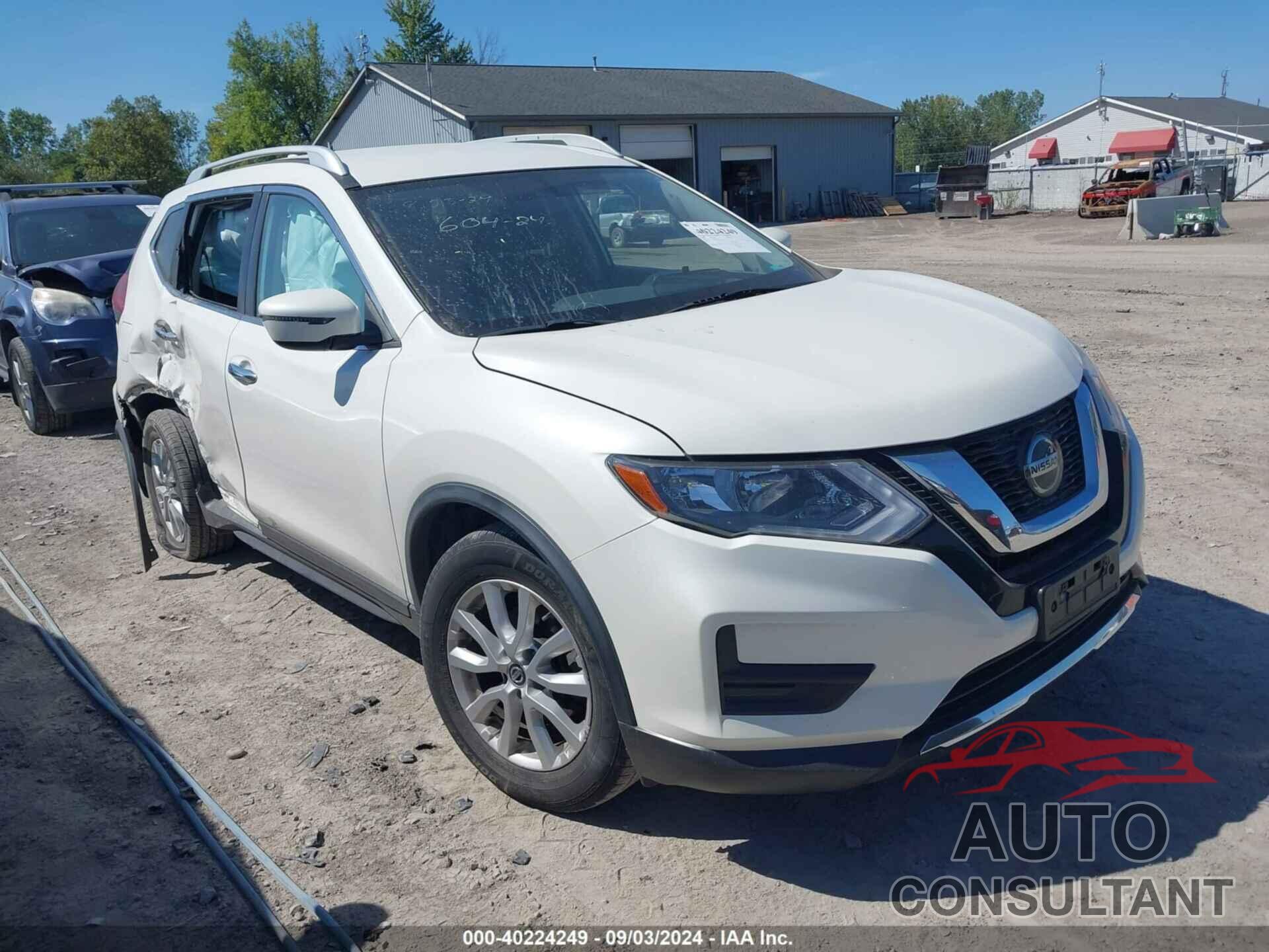 NISSAN ROGUE 2018 - JN8AT2MV4JW349260