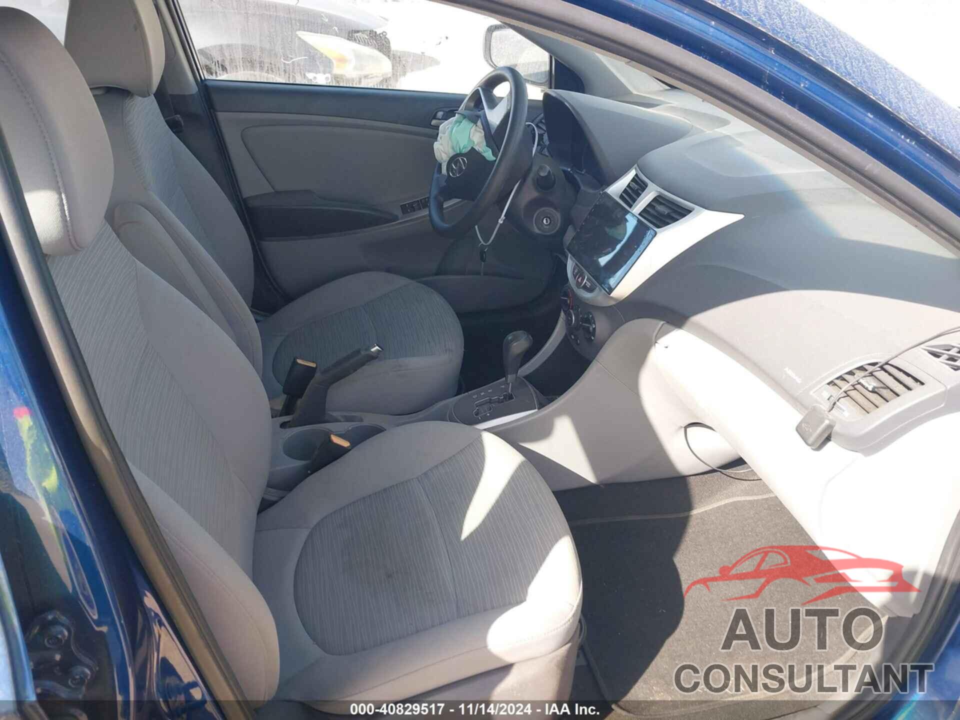HYUNDAI ACCENT 2016 - KMHCT4AE3GU982367