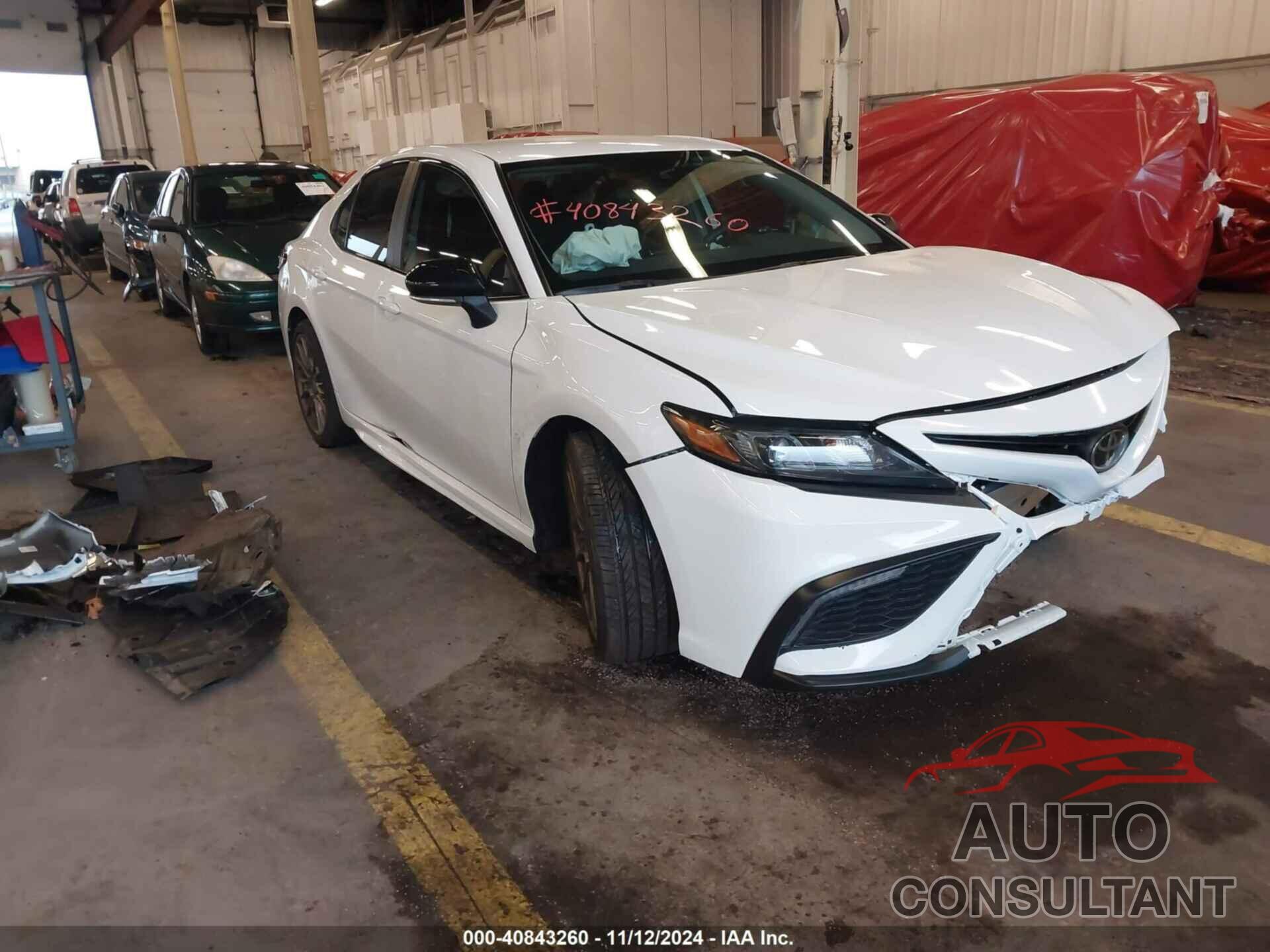 TOYOTA CAMRY 2024 - 4T1G11BK1RU122772
